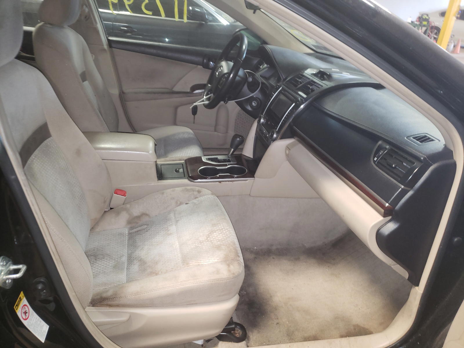 Photo 5 from auction – 2012 TOYOTA CAMRY BASE with VIN 4T4BF1FK4CR172486
