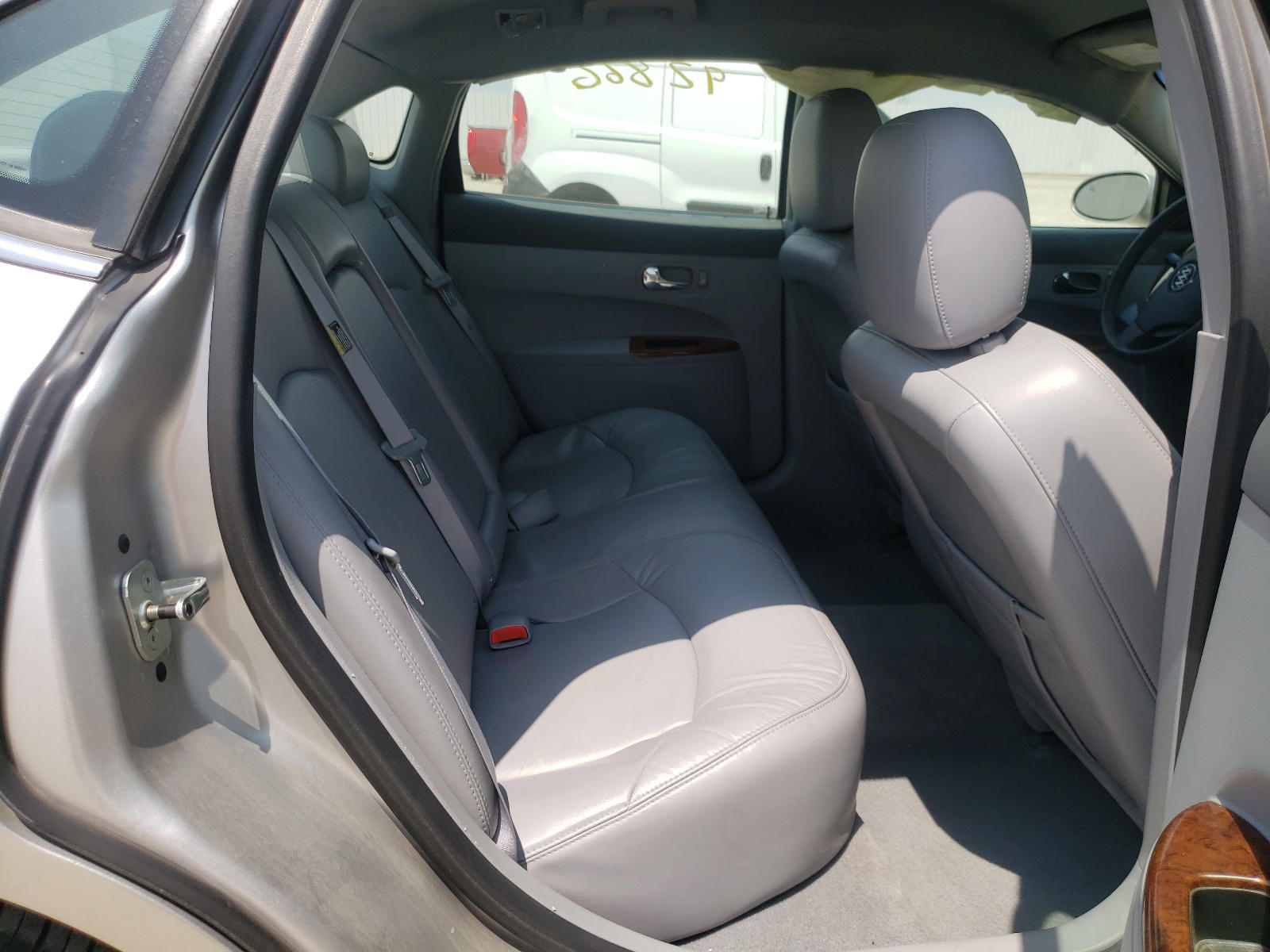 Photo 6 from auction – 2006 BUICK LACROSSE C with VIN 2G4WE587261230772