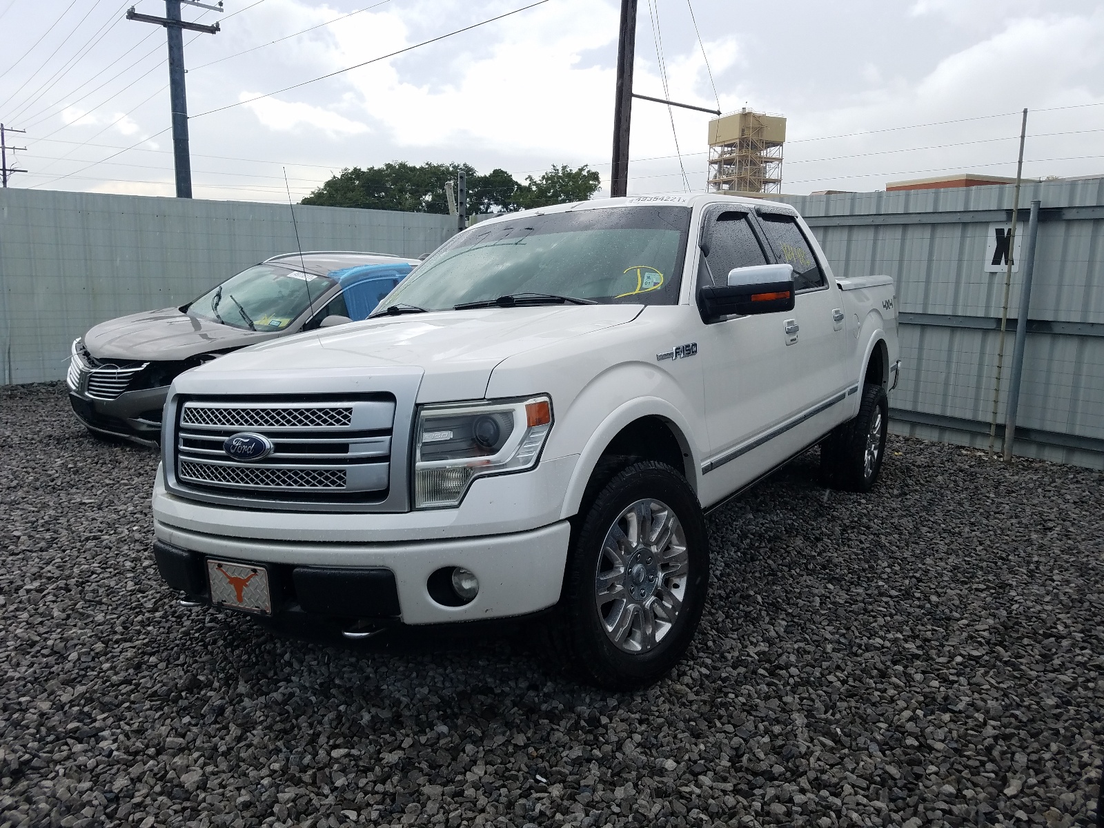 Photo 2 from auction – 2013 FORD F150 SUPER with VIN 1FTFW1E62DFA16442