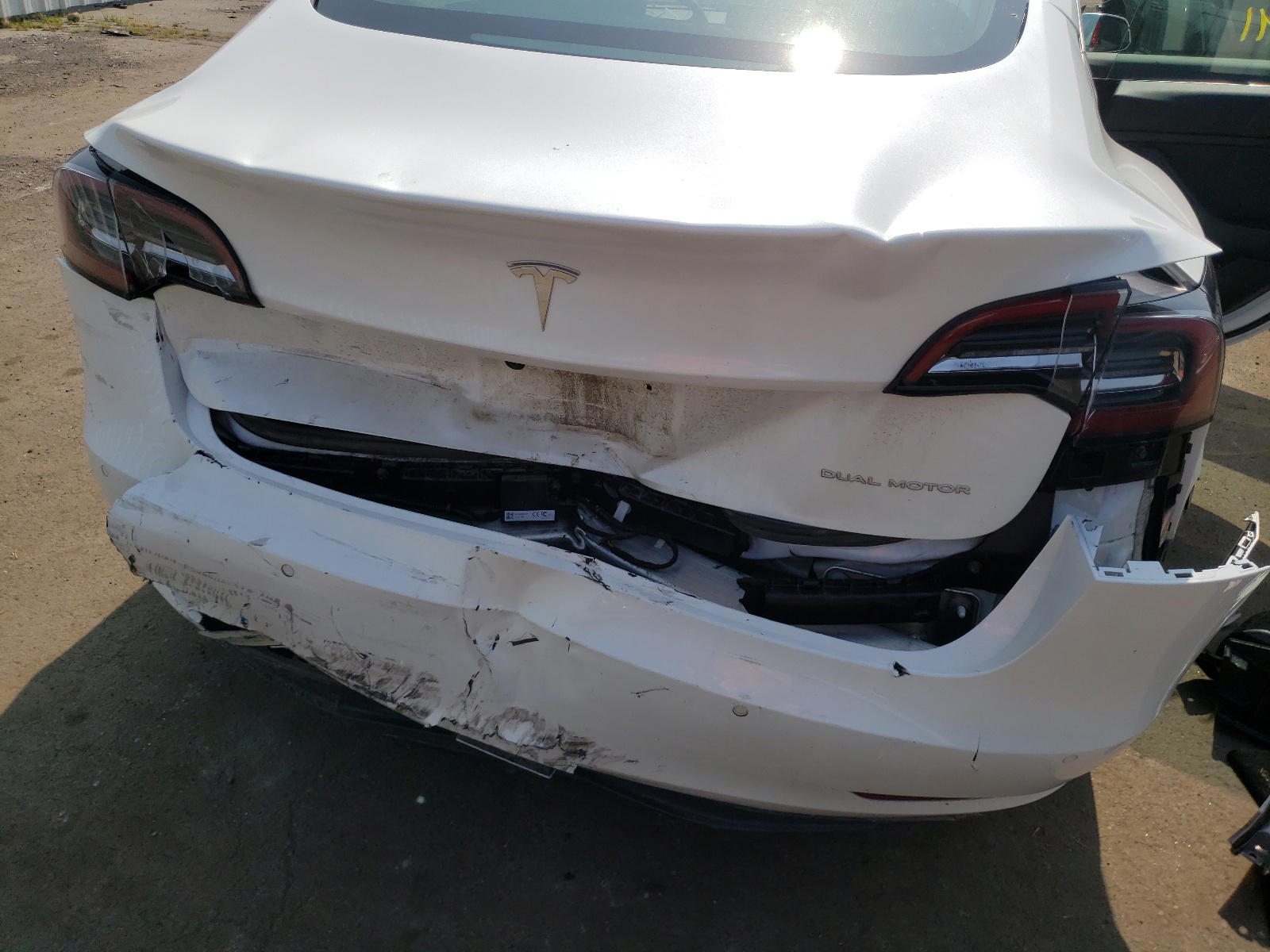 Photo 9 from auction – 2019 TESLA MODEL 3 with VIN 5YJ3E1EB9KF433495