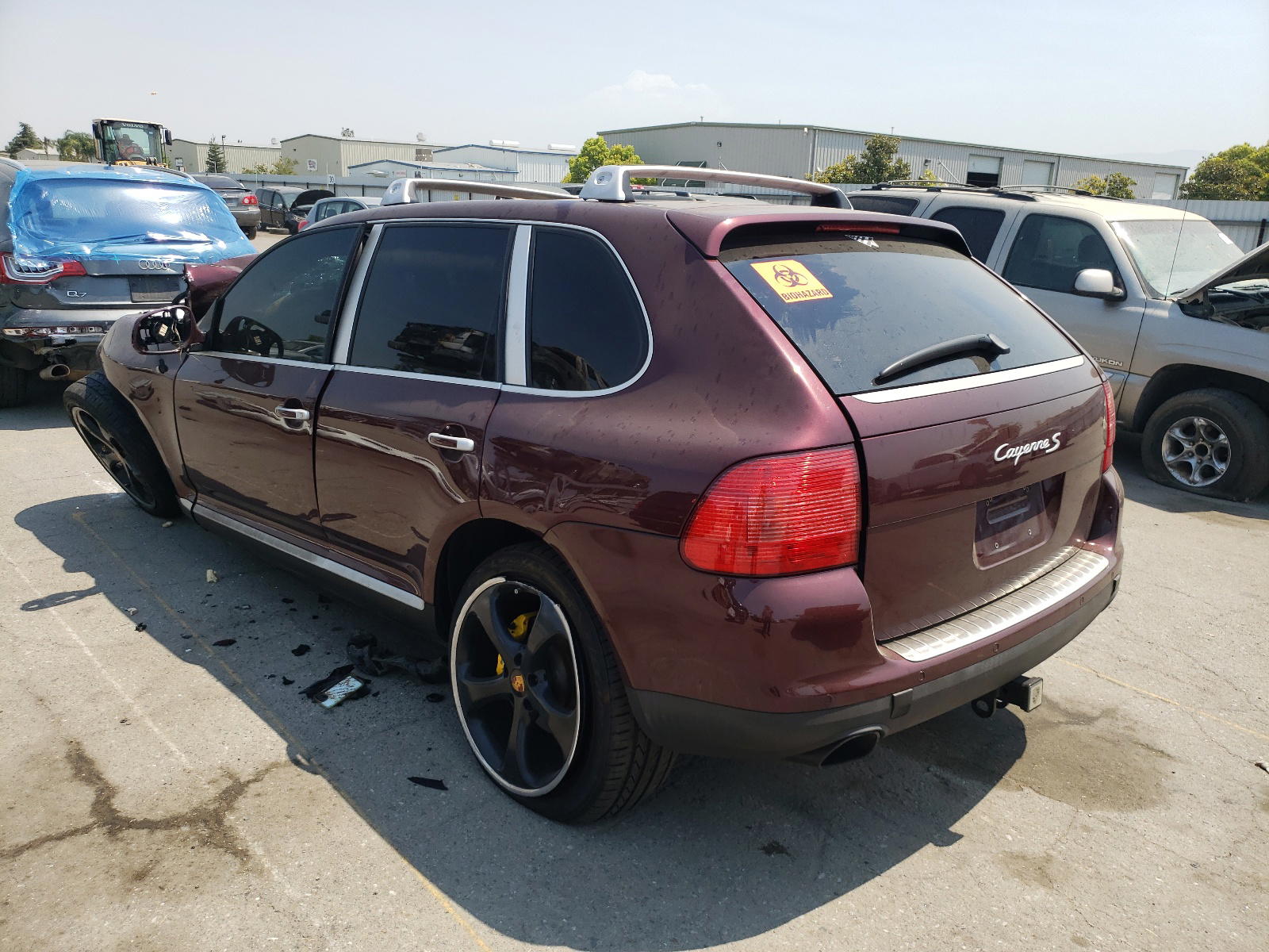 Photo 3 from auction – 2004 PORSCHE CAYENNE S with VIN WP1AB29P04LA73737