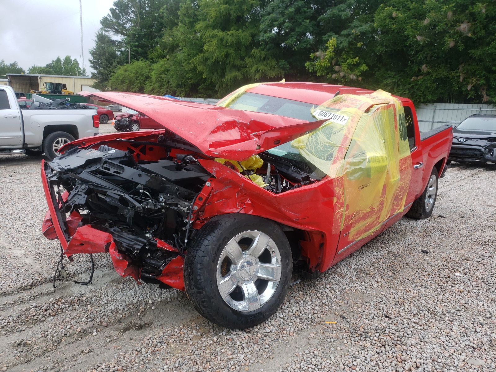 Photo 2 from auction – 2018 CHEVROLET SILVERADO with VIN 1GCVKSEJ0JZ116115