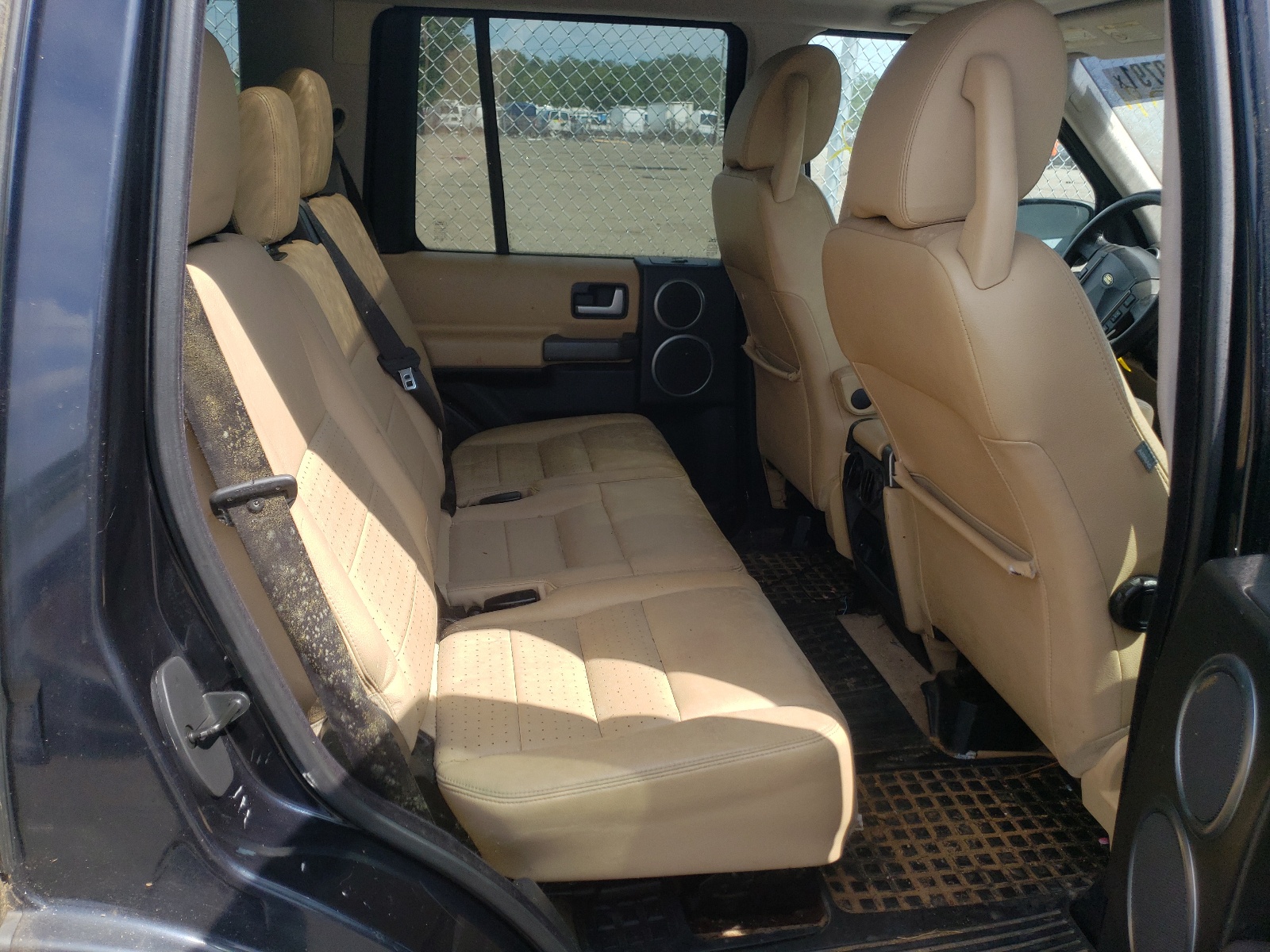Фото 6 с аукциона – 2005 LAND ROVER LR3 с VIN SALAA25445A303463