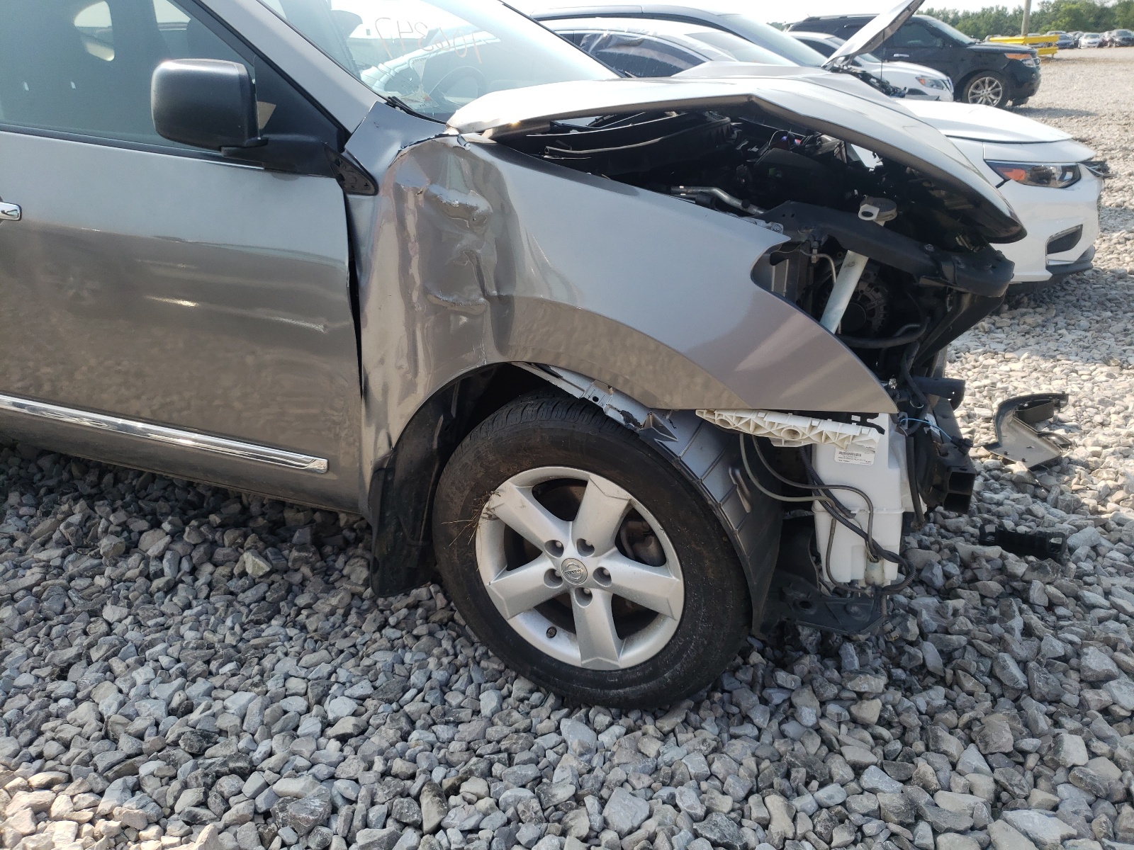 Photo 9 from auction – 2012 NISSAN ROGUE S with VIN JN8AS5MT8CW289697