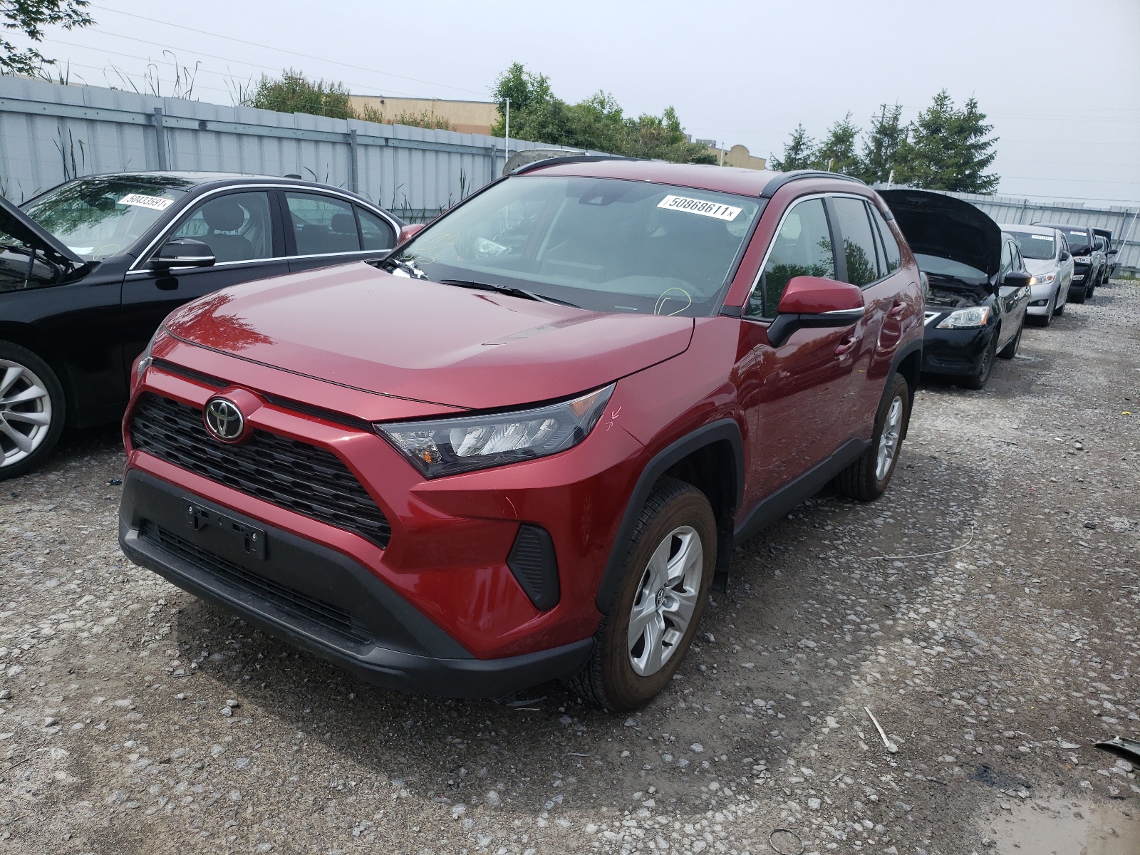 Photo 2 from auction – 2019 TOYOTA RAV4 LE with VIN 2T3B1RFV6KC056750