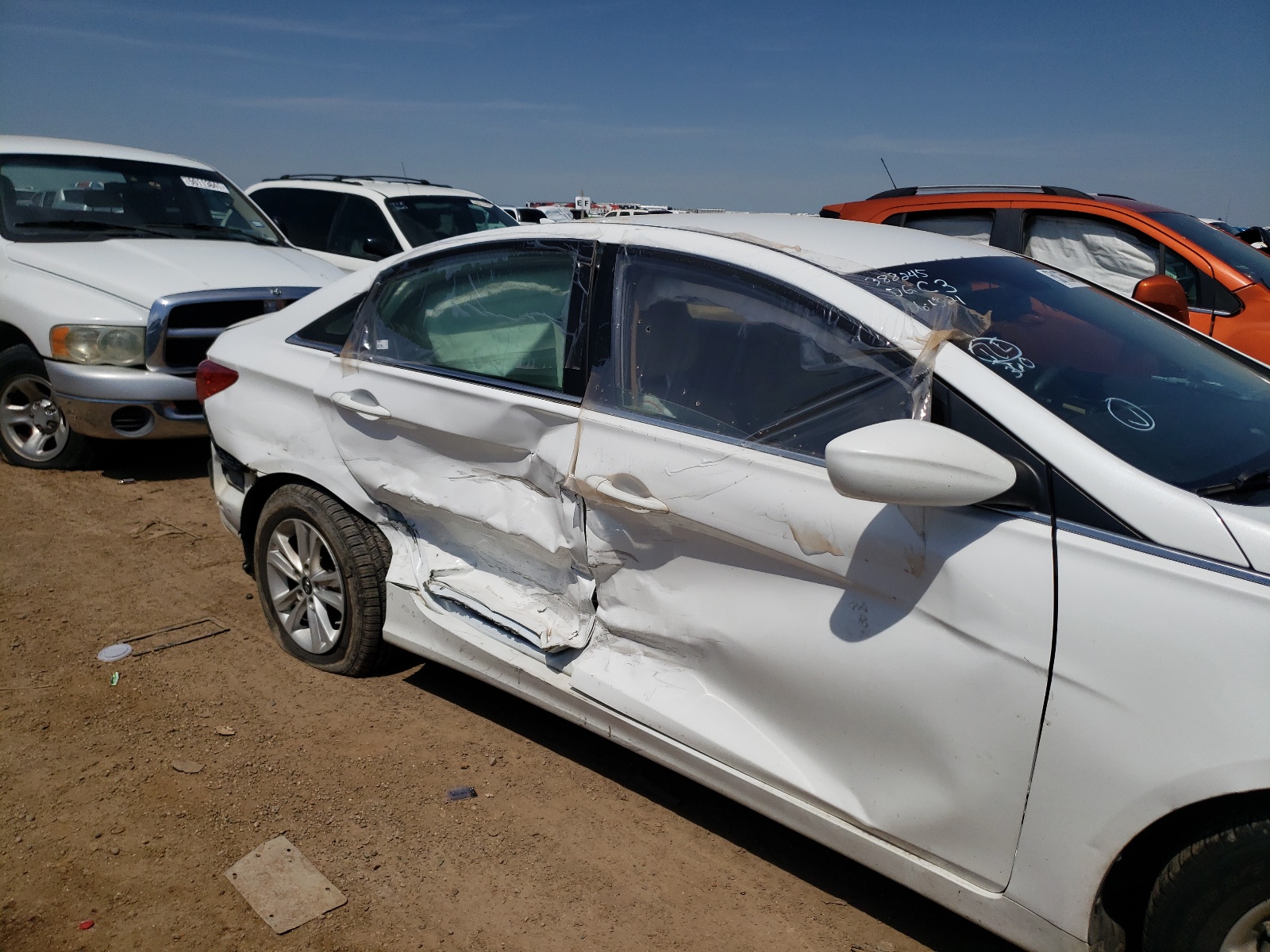 Photo 9 from auction – 2013 HYUNDAI SONATA GLS with VIN 5NPEB4AC4DH609052
