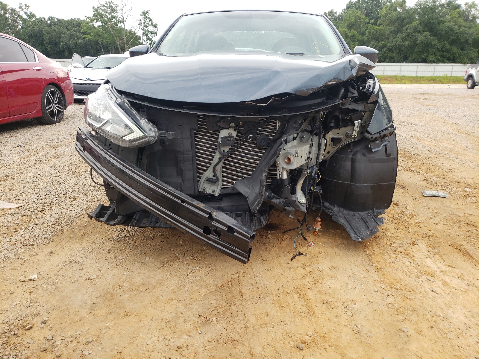 Photo 9 from auction – 2017 NISSAN SENTRA S with VIN 3N1AB7AP9HL650384