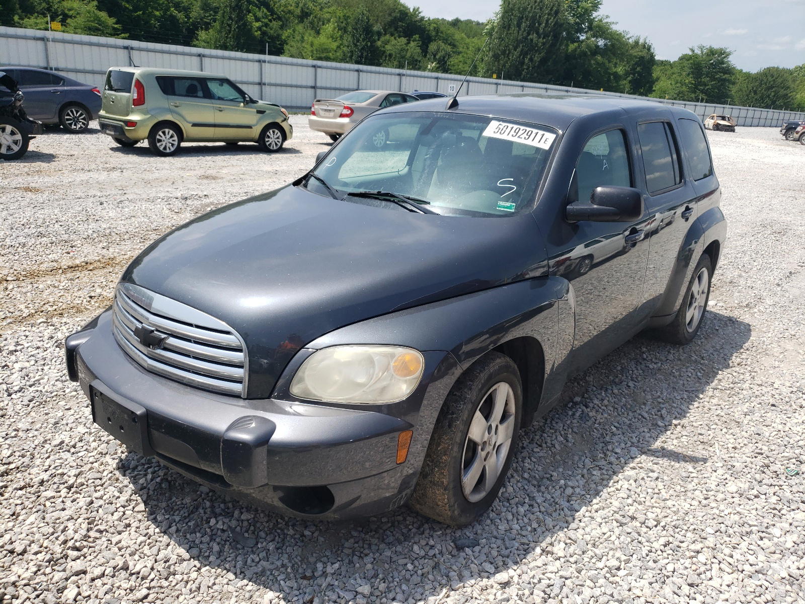 Photo 2 from auction – 2011 CHEVROLET HHR LS with VIN 3GNBAAFW9BS520563