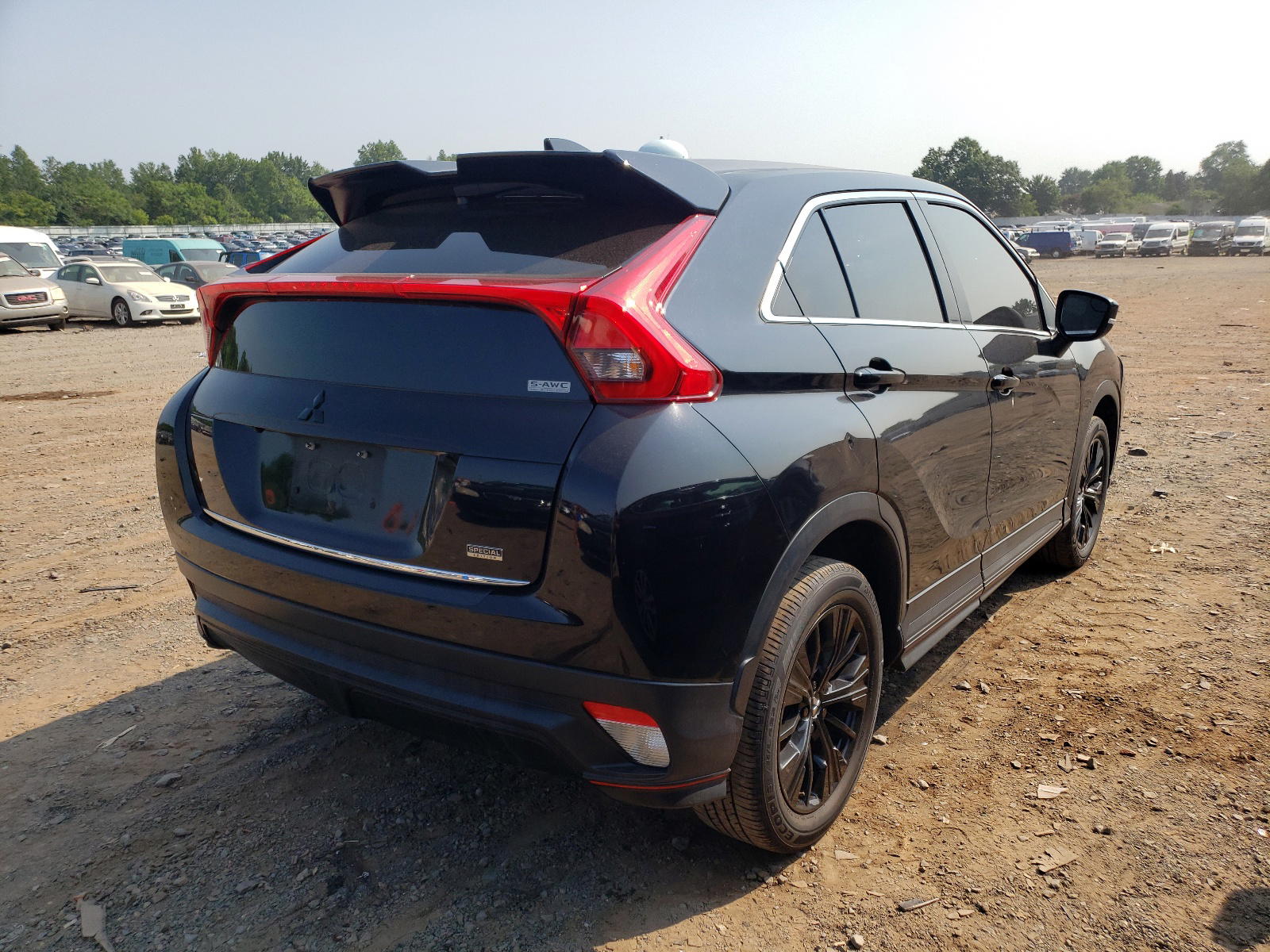 Photo 4 from auction – 2019 MITSUBISHI ECLIPSE CR with VIN JA4AT4AAXKZ027841