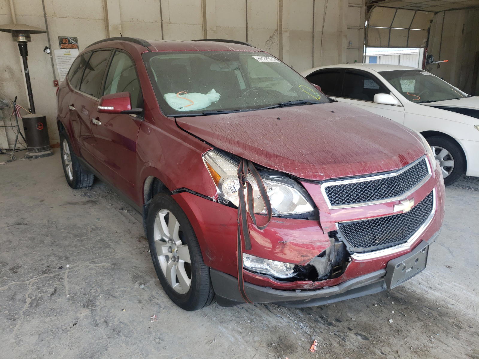 CHEVROLET TRAVERSE L 2011 with VIN 1GNKRGED1BJ102365 - Photo from auction