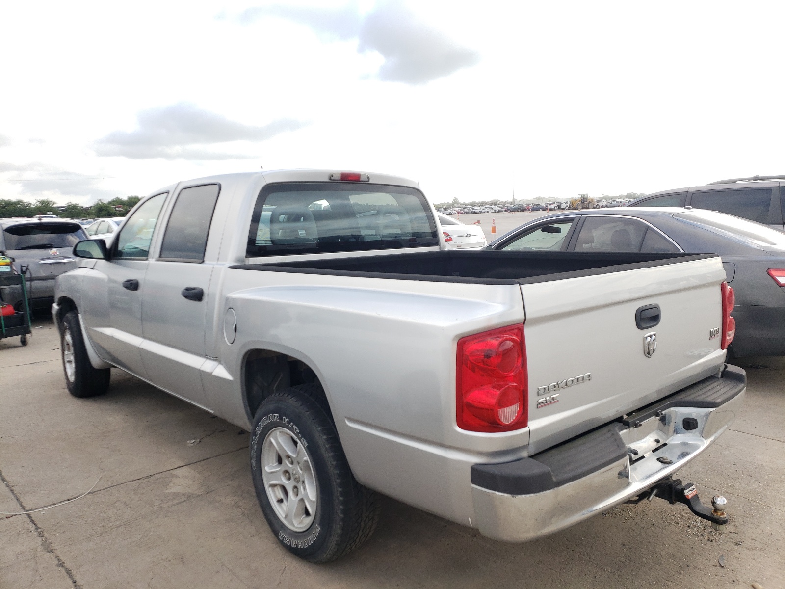 Photo 3 from auction – 2006 DODGE DAKOTA QUA with VIN 1D7HE48N56S599914