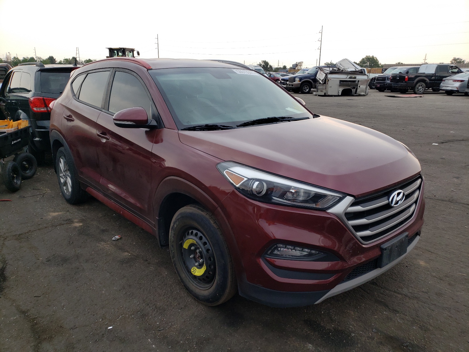 HYUNDAI TUCSON 2017 with VIN KM8J3CA23HU382781 - Photo from auction