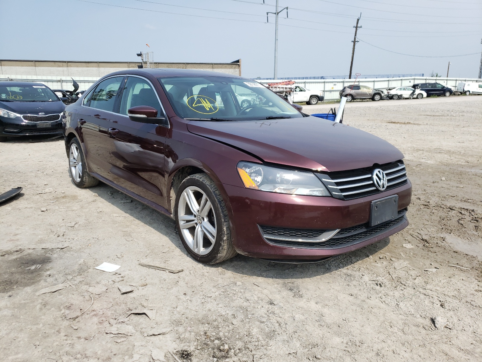 VOLKSWAGEN PASSAT SE 2014 with VIN 1VWBT7A36EC042483 - Photo from auction