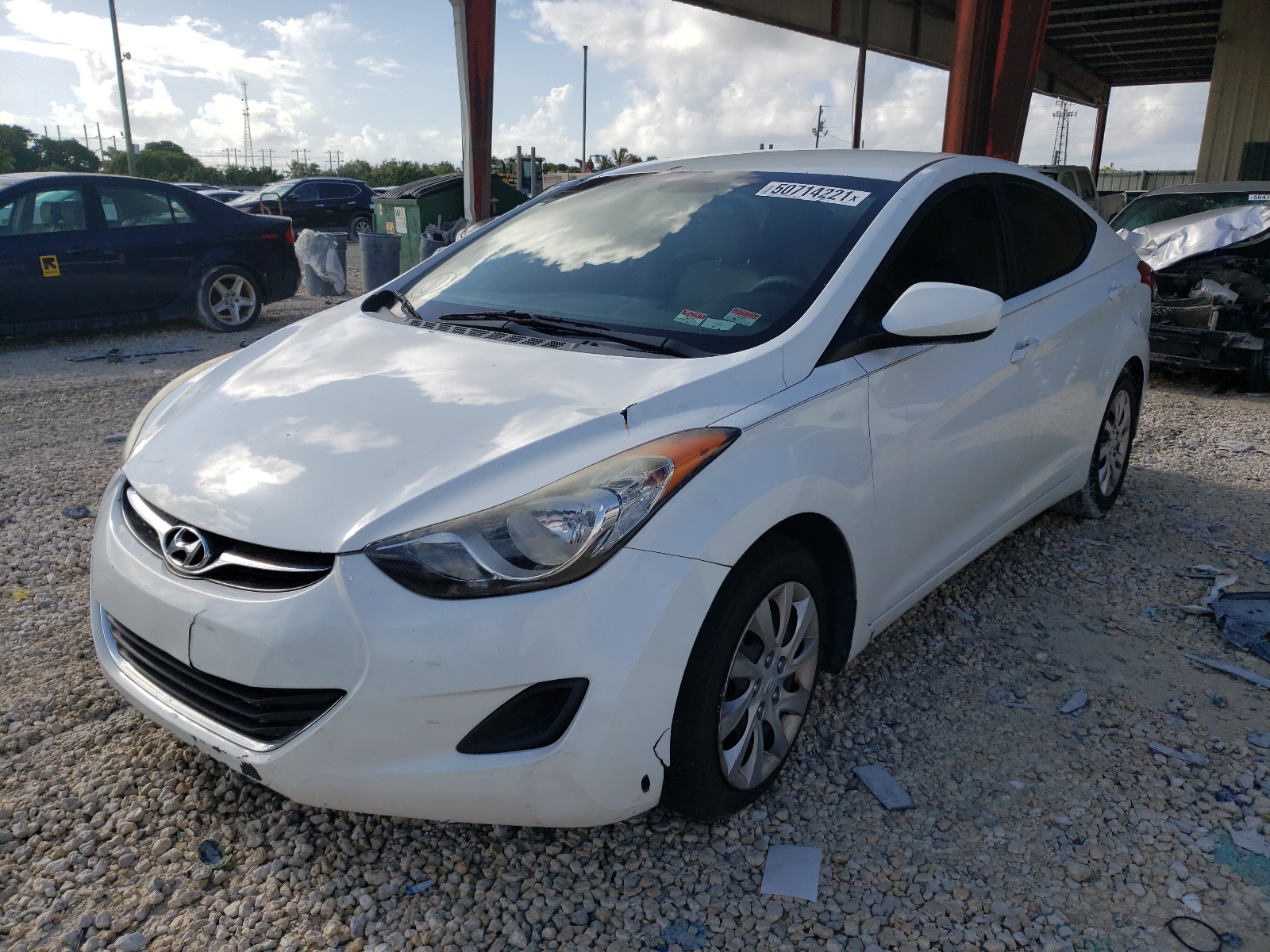 Photo 2 from auction – 2012 HYUNDAI ELANTRA GL with VIN 5NPDH4AE3CH091154