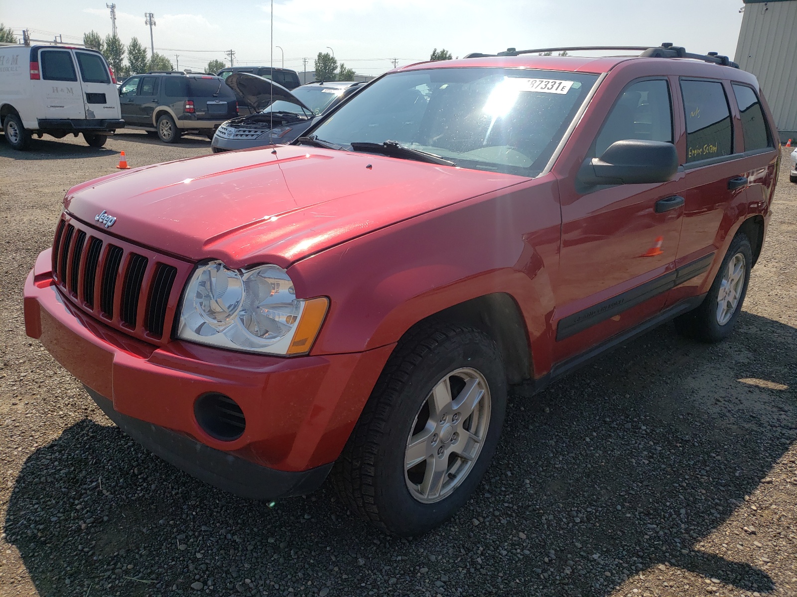 Photo 2 from auction – 2005 JEEP GRAND CHER with VIN 1J4GR48K55C534693