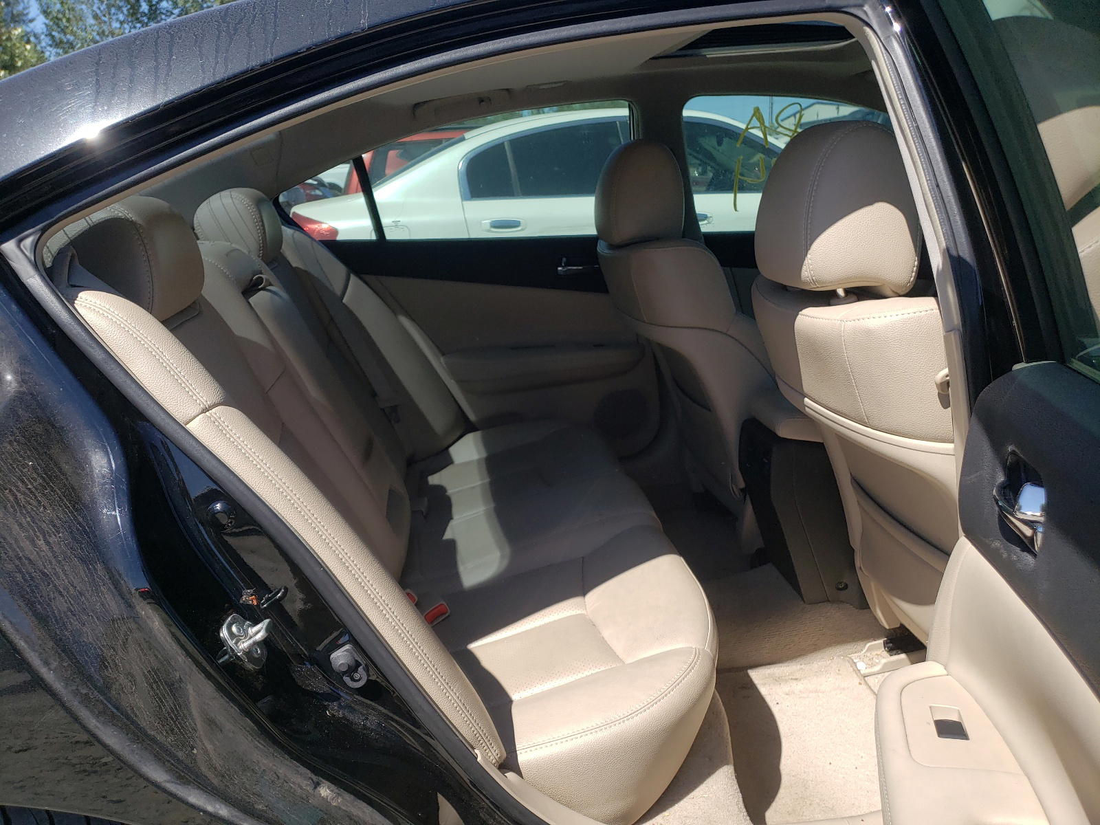 Photo 6 from auction – 2012 NISSAN MAXIMA S with VIN 1N4AA5AP1CC861402
