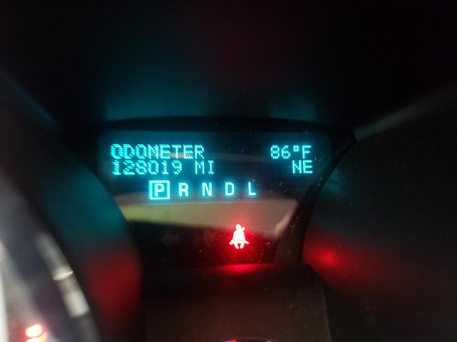 Photo 8 from auction – 2011 CHEVROLET TRAVERSE L with VIN 1GNKRGED1BJ102365