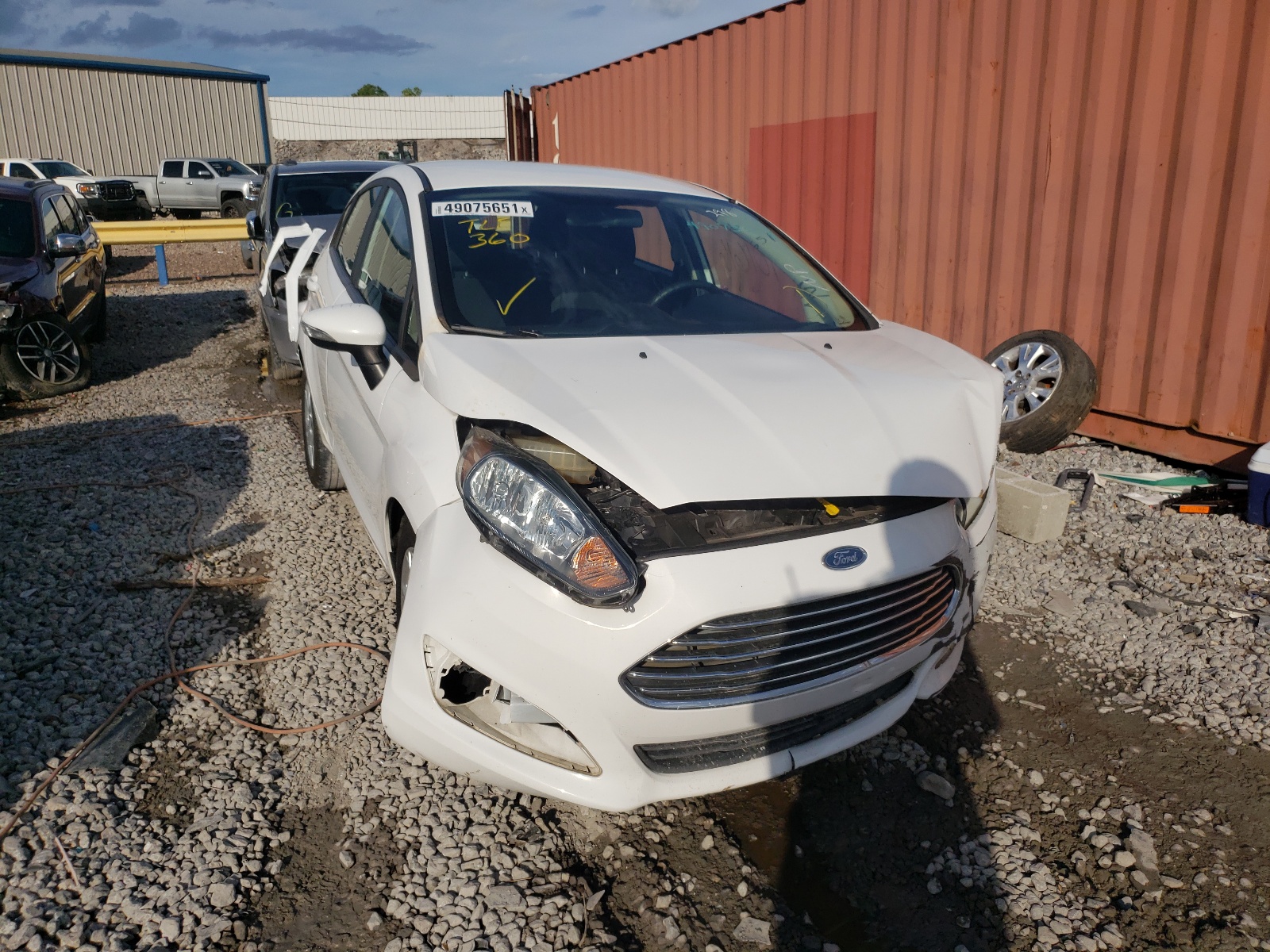 FORD FIESTA SE 2015 with VIN 3FADP4EJ6FM211298 - Photo from auction