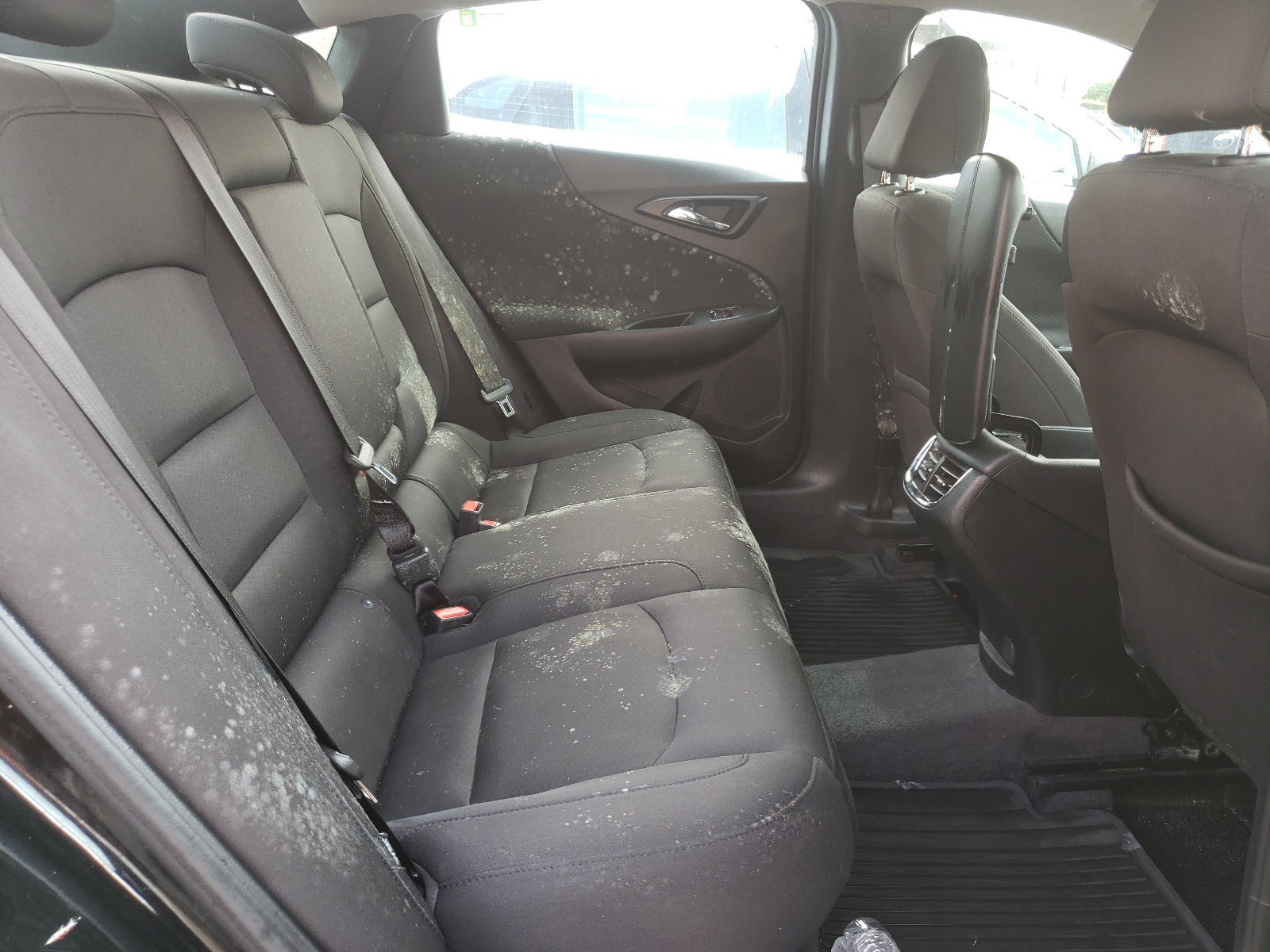 Photo 6 from auction – 2018 CHEVROLET MALIBU LT with VIN 1G1ZD5ST7JF274349