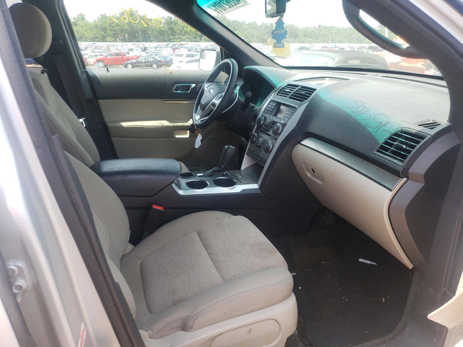 Photo 5 from auction – 2013 FORD EXPLORER with VIN 1FM5K7B8XDGA45466