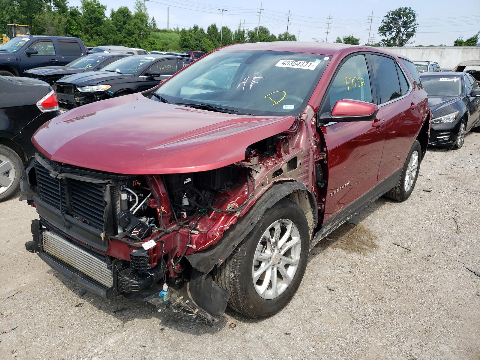 Photo 2 from auction – 2018 CHEVROLET EQUINOX LT with VIN 2GNAXJEV1J6322575