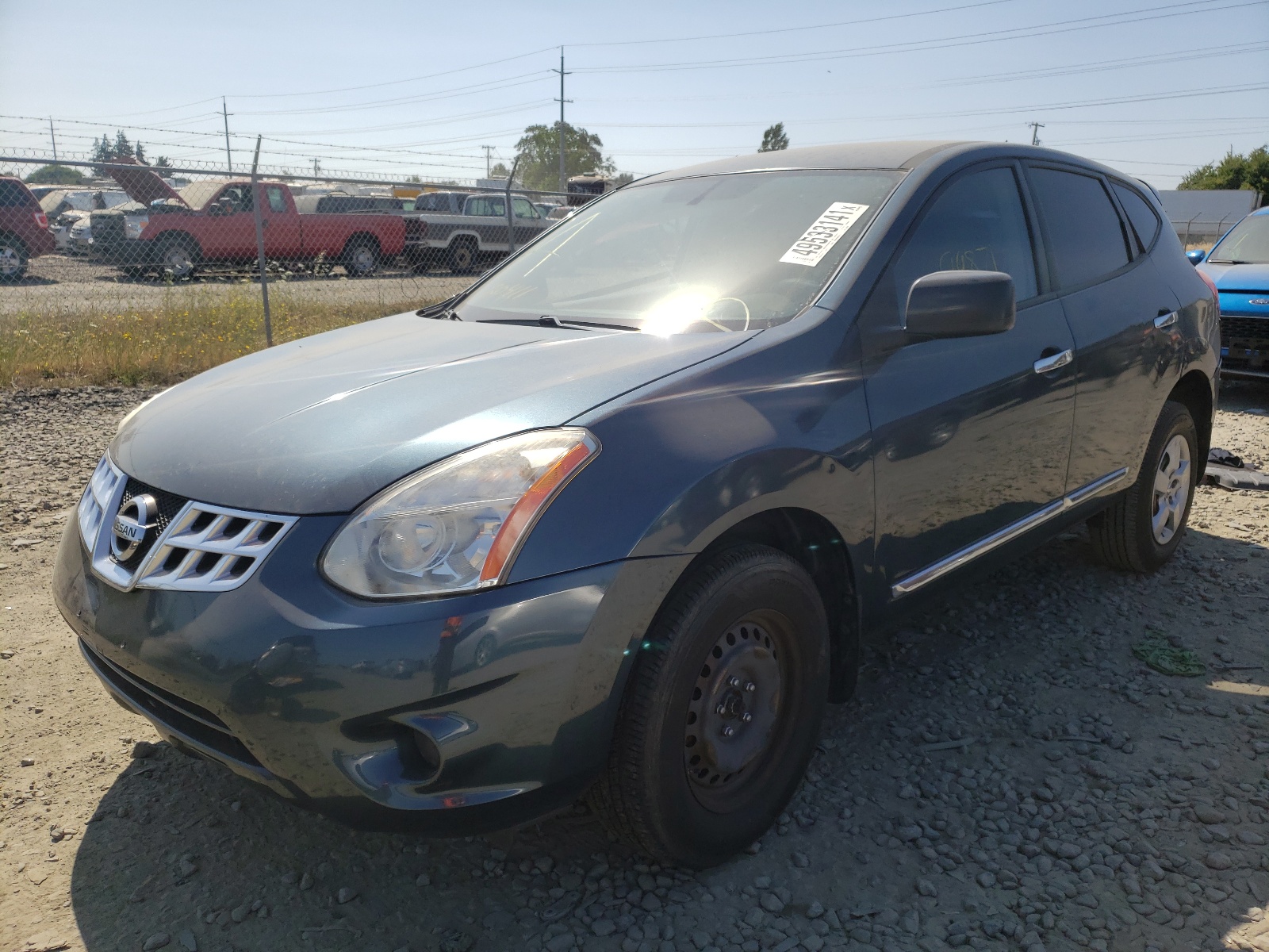 Photo 2 from auction – 2013 NISSAN ROGUE S with VIN JN8AS5MT2DW503830