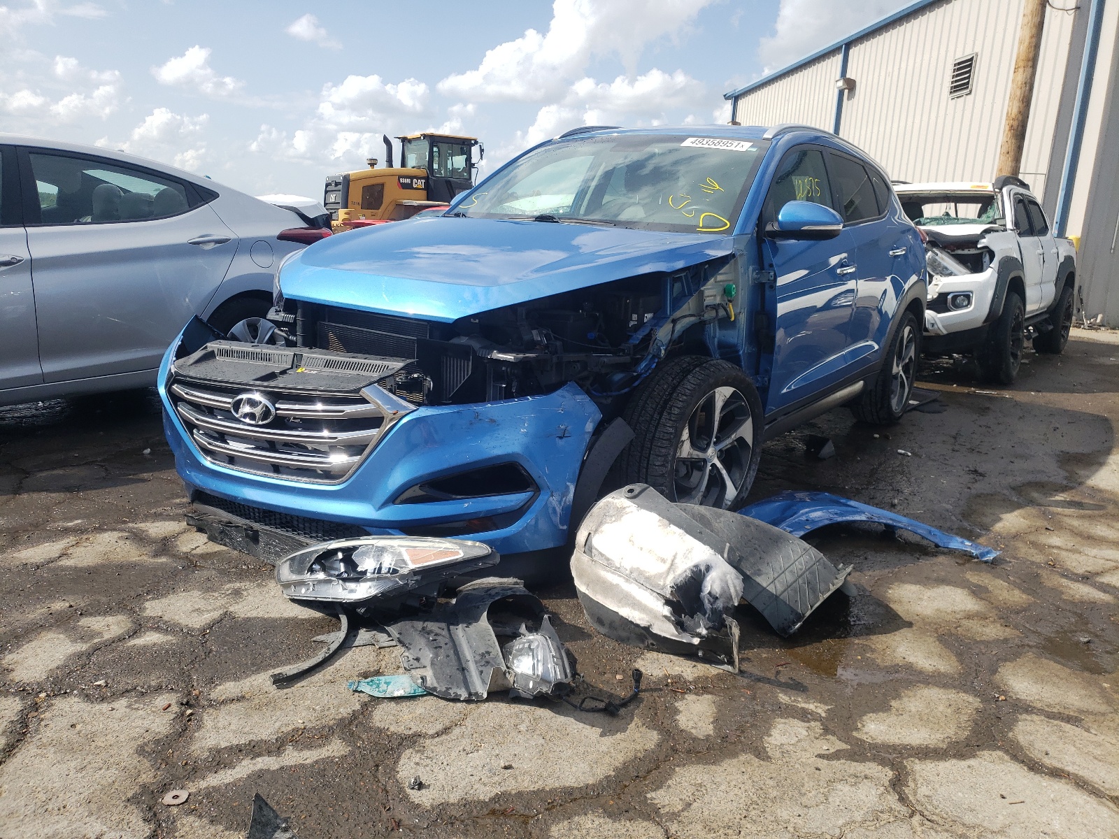 Photo 2 from auction – 2016 HYUNDAI TUCSON LIM with VIN KM8J33A2XGU023300