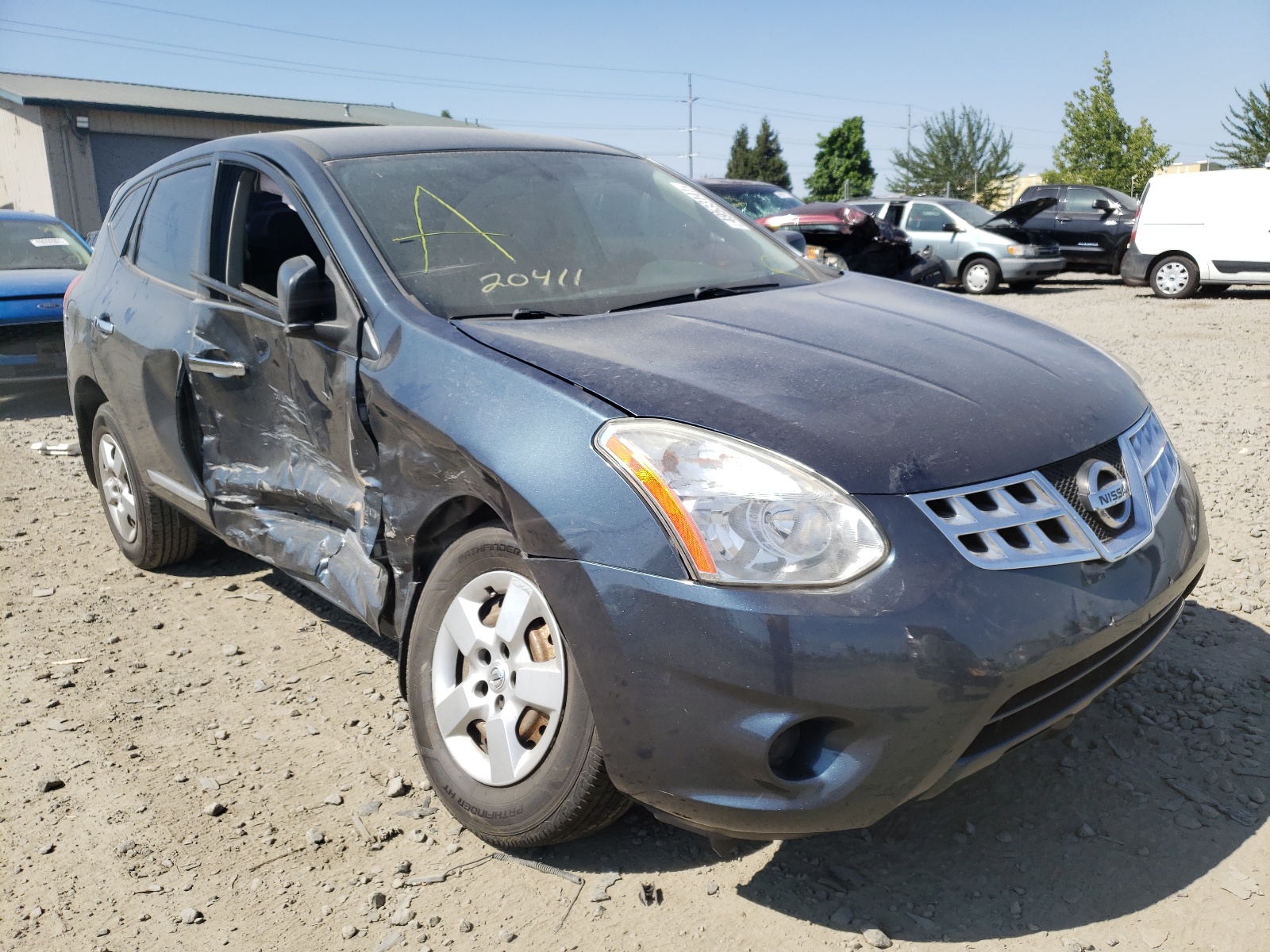 NISSAN ROGUE S 2013 with VIN JN8AS5MT2DW503830 - Photo from auction