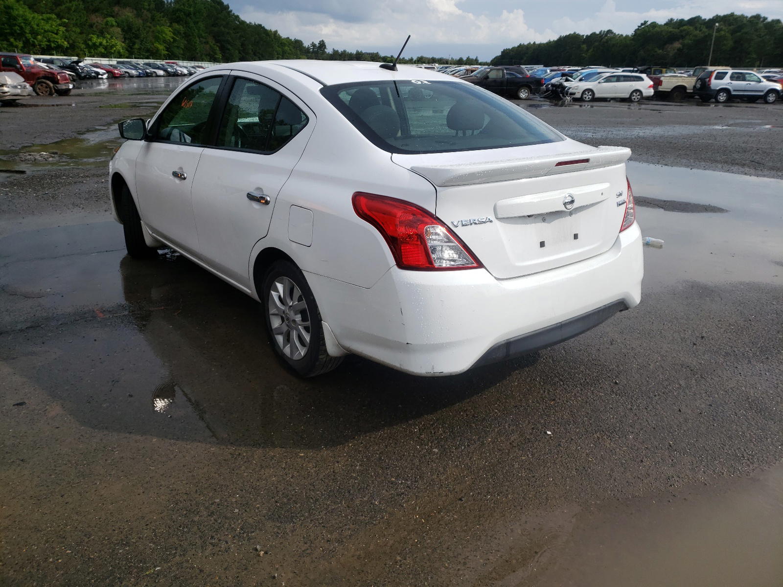 Photo 3 from auction – 2019 NISSAN VERSA S with VIN 3N1CN7AP3KL812243