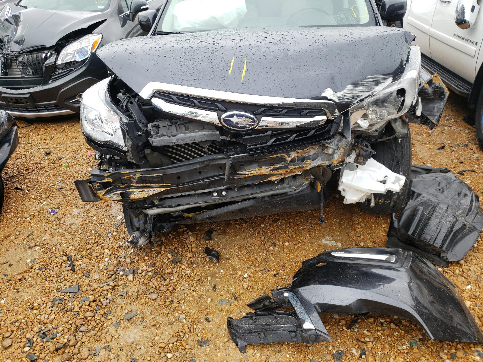 Photo 7 from auction – 2018 SUBARU FORESTER 2 with VIN JF2SJAGCXJH555571