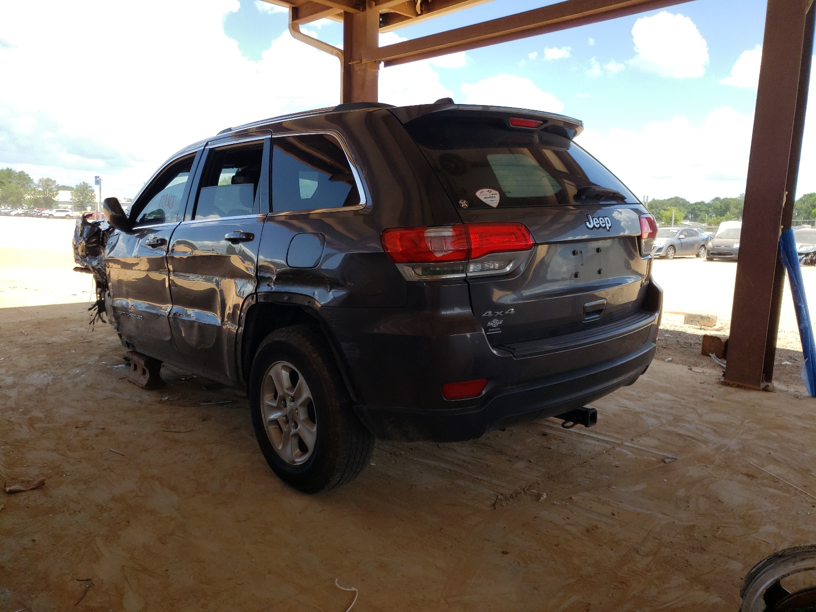 Photo 3 from auction – 2015 JEEP GRAND CHER with VIN 1C4RJFAG9FC691801