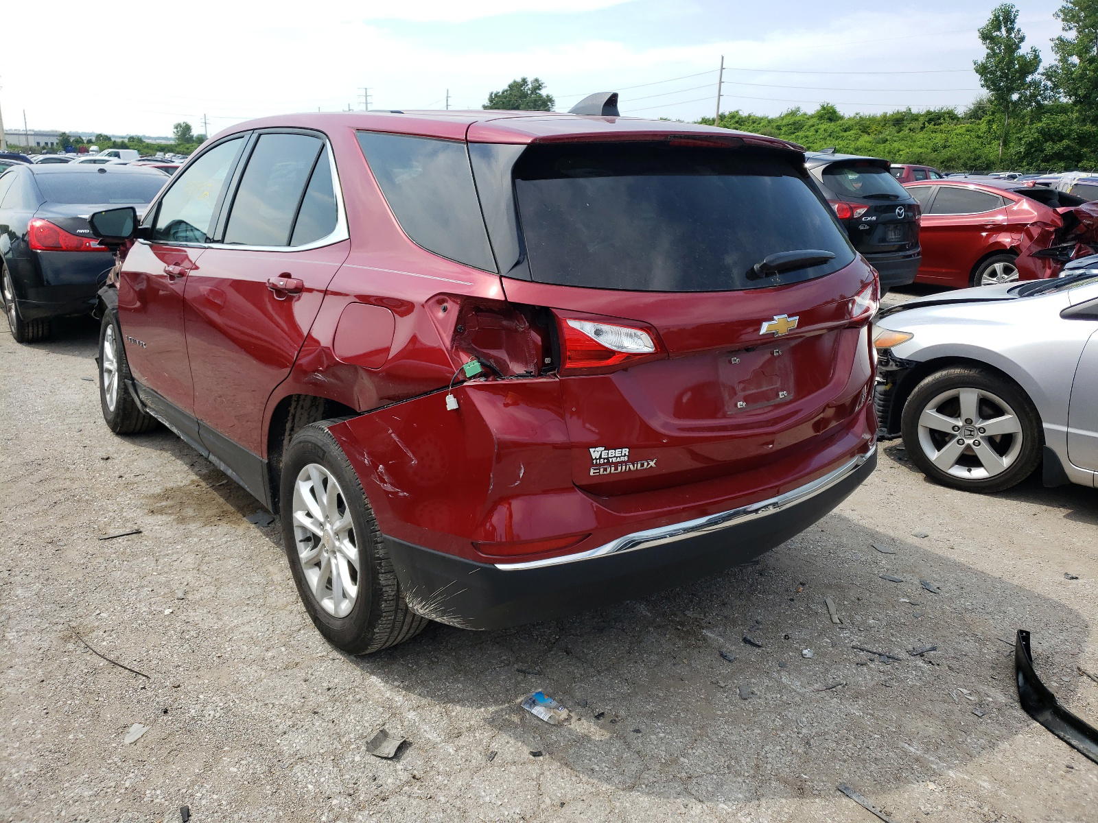 Photo 3 from auction – 2018 CHEVROLET EQUINOX LT with VIN 2GNAXJEV1J6322575