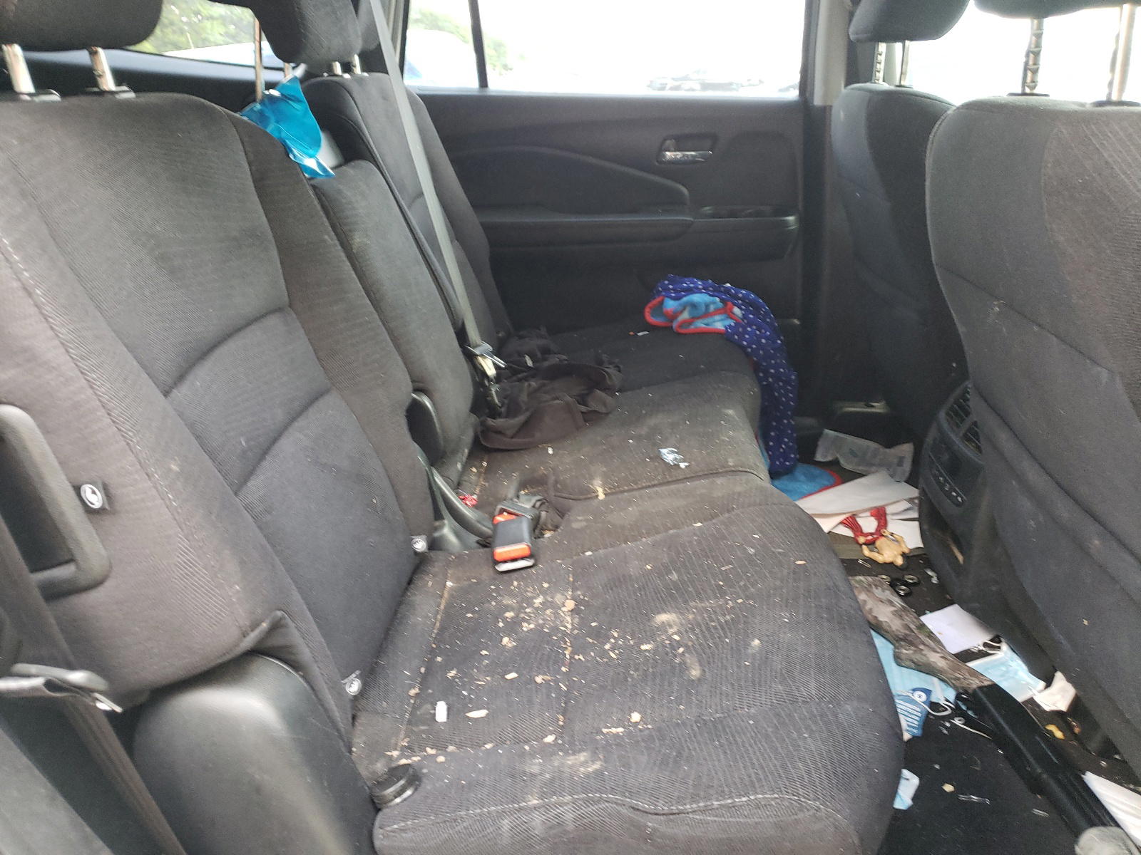 Photo 6 from auction – 2018 HONDA PILOT EX with VIN 5FNYF5H39JB018903