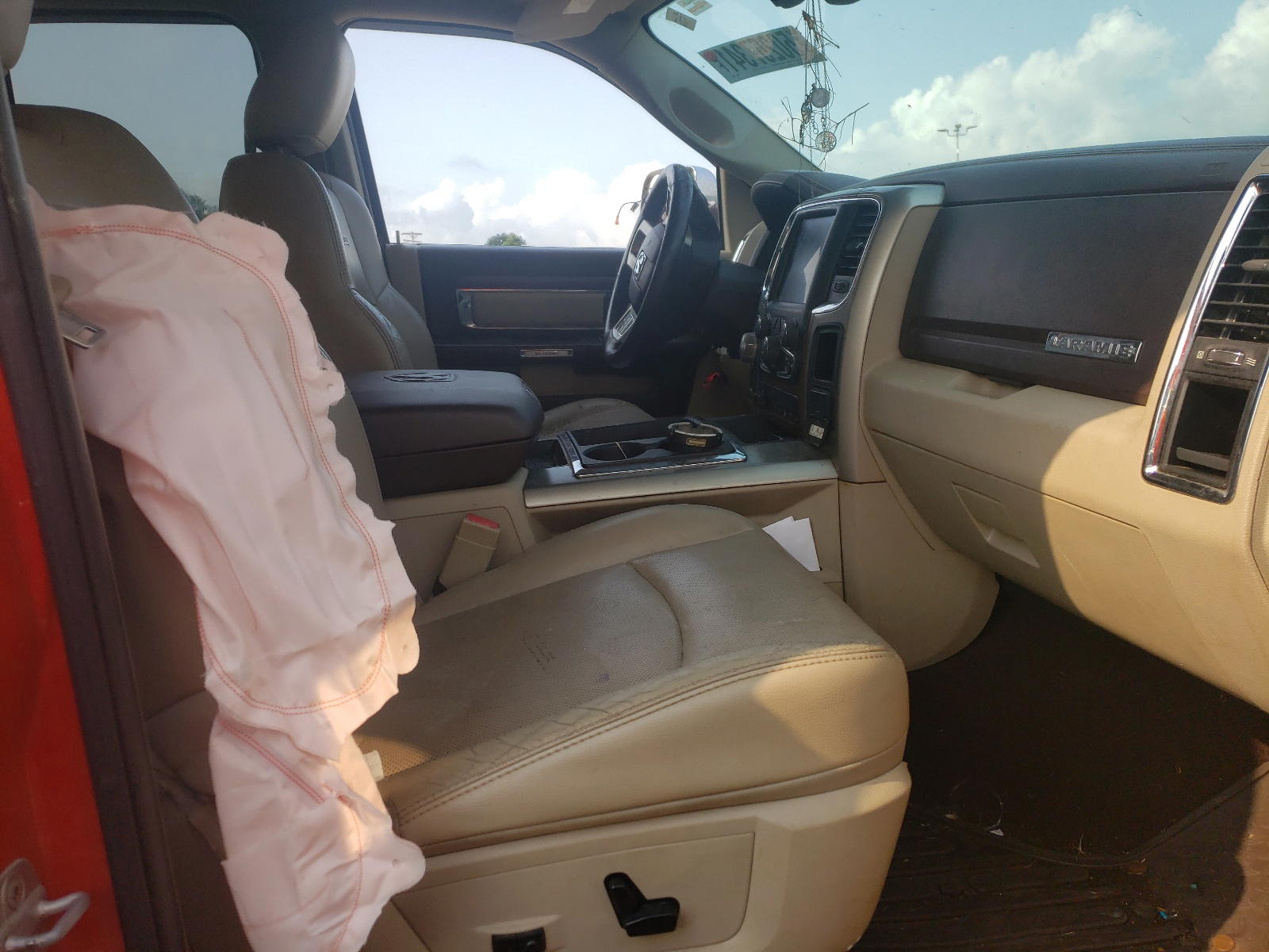 Photo 5 from auction – 2014 RAM 1500 LARAM with VIN 1C6RR7JT4ES120367