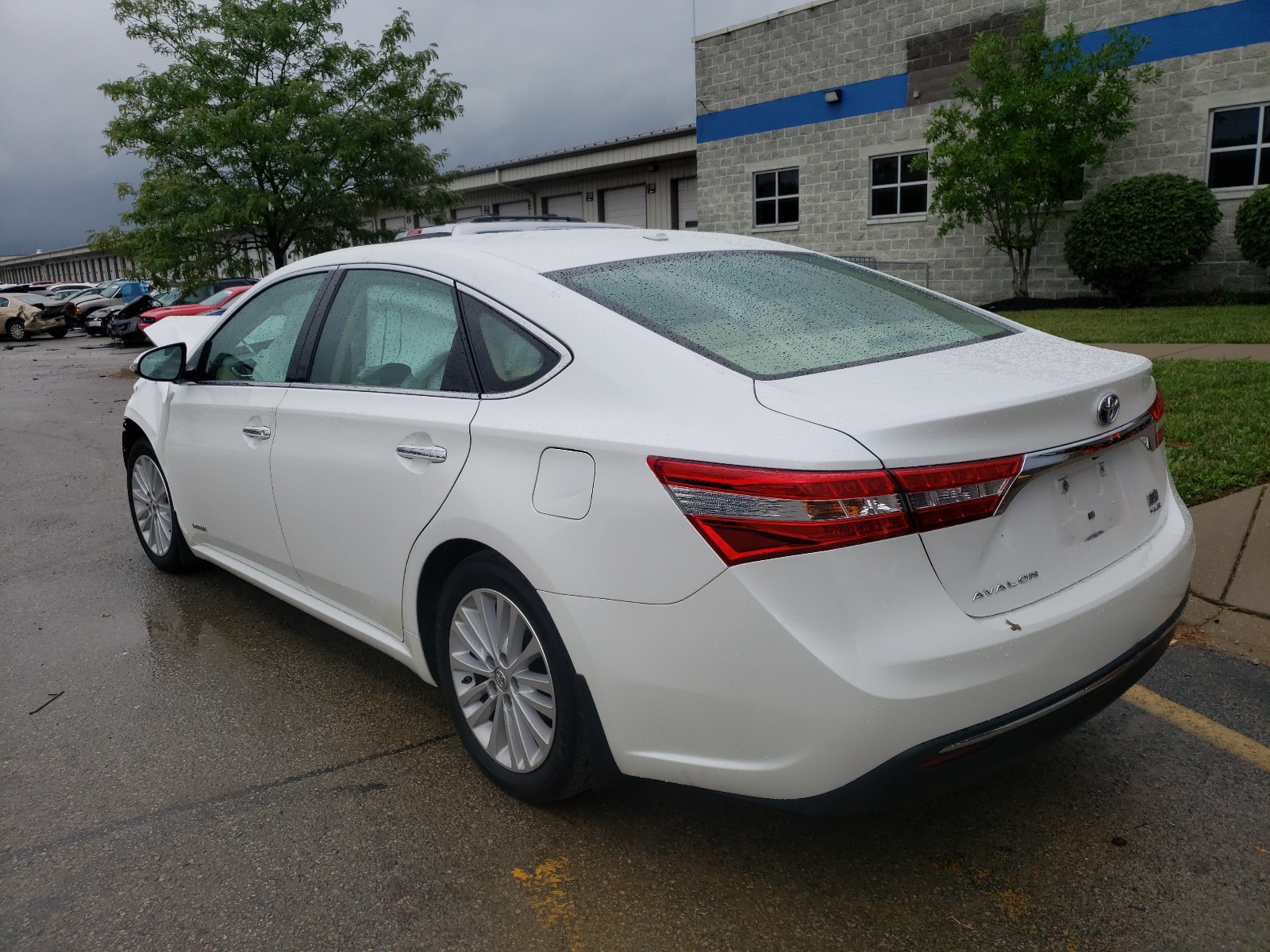Photo 3 from auction – 2013 TOYOTA AVALON HYB with VIN 4T1BD1EBXDU003480