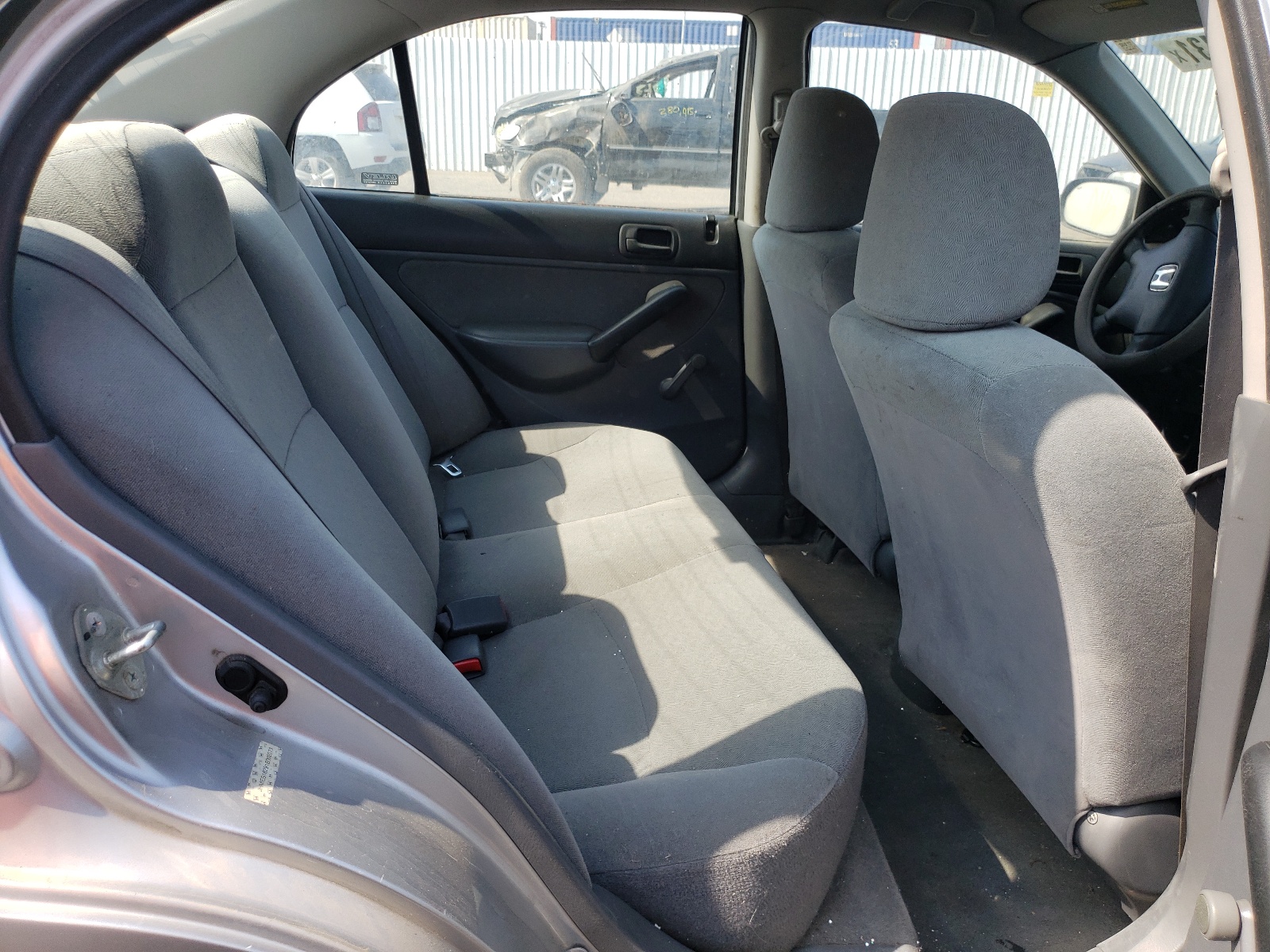 Photo 6 from auction – 2001 HONDA CIVIC DX with VIN JHMES16291S002073