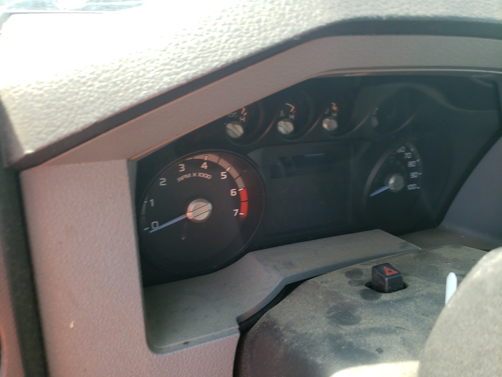 Photo 8 from auction – 2013 FORD F250 SUPER with VIN 1FT7W2A65DEB14385
