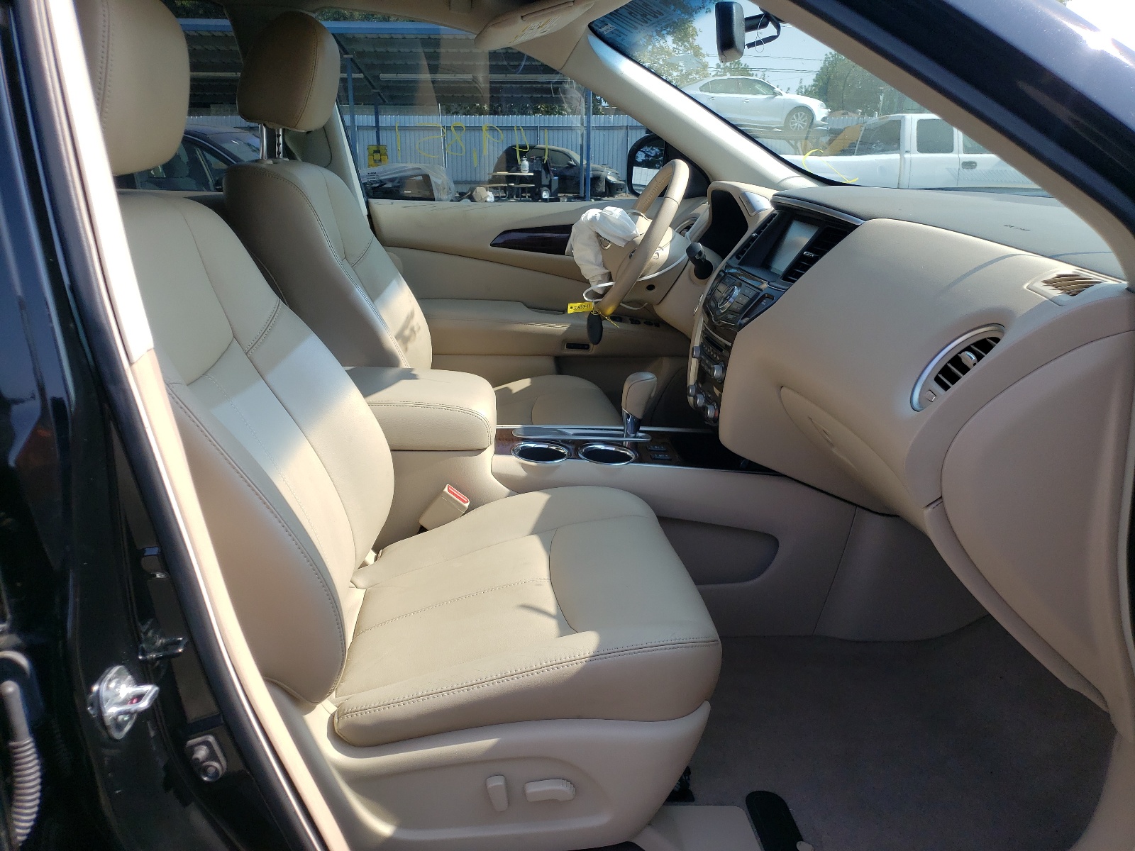 Zdjęcie 5 z aukcji – 2013 NISSAN PATHFINDER z VIN 5N1AR2MN2DC607836