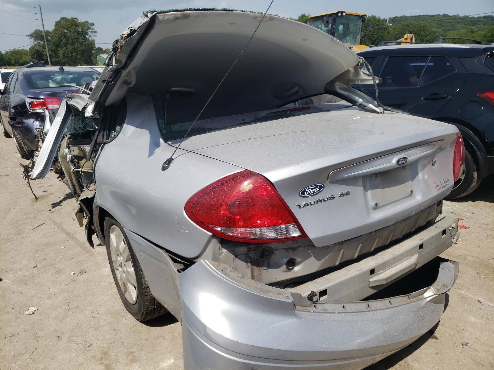 Photo 3 from auction – 2006 FORD TAURUS SE with VIN 1FAFP53U66A193703