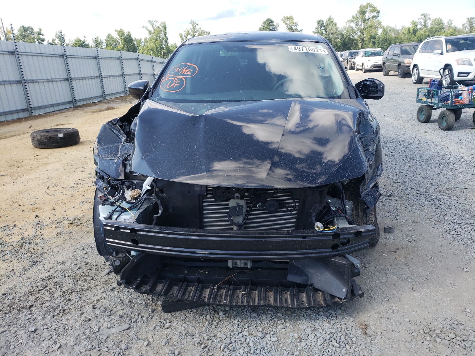 Photo 9 from auction – 2017 NISSAN SENTRA S with VIN 3N1AB7AP8HY367915