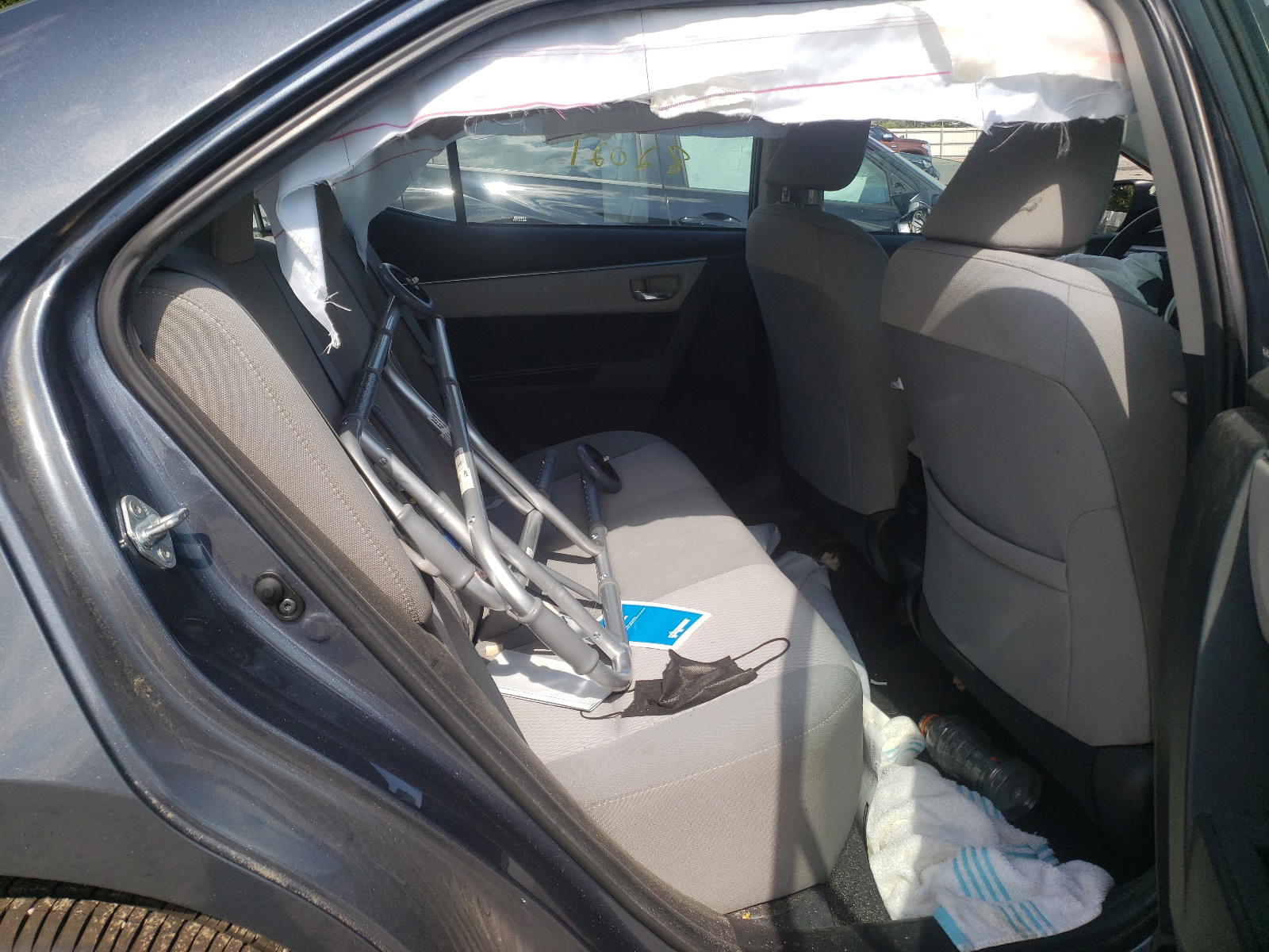 Photo 6 from auction – 2014 TOYOTA COROLLA EC with VIN 2T1BPRHE7EC164786