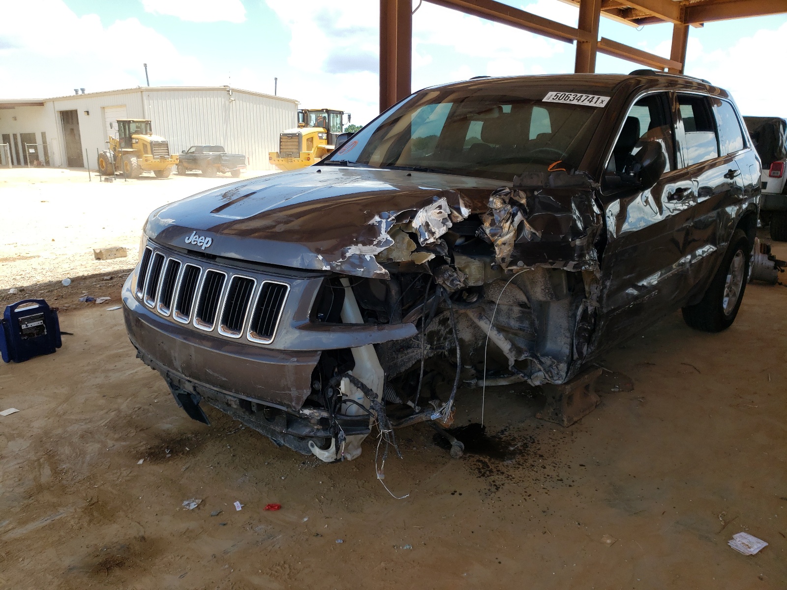 Photo 2 from auction – 2015 JEEP GRAND CHER with VIN 1C4RJFAG9FC691801