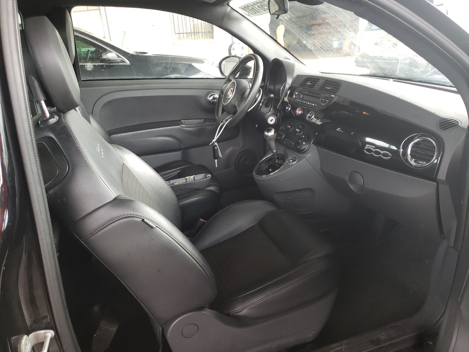 Photo 5 from auction – 2014 FIAT 500 SPORT with VIN 3C3CFFBR0ET232347