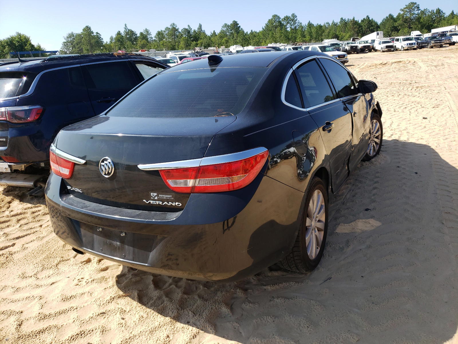 Photo 4 from auction – 2015 BUICK VERANO with VIN 1G4PP5SK3F4159372