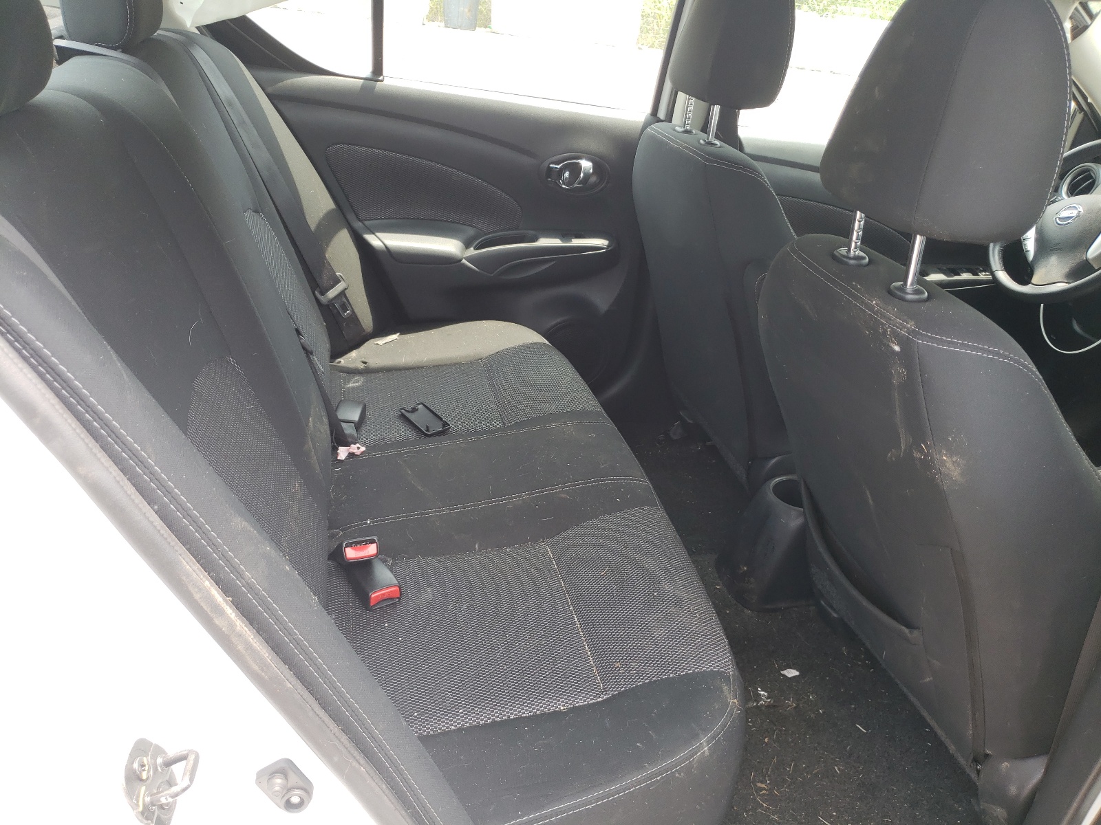 Photo 6 from auction – 2018 NISSAN VERSA S with VIN 3N1CN7AP2JL875641