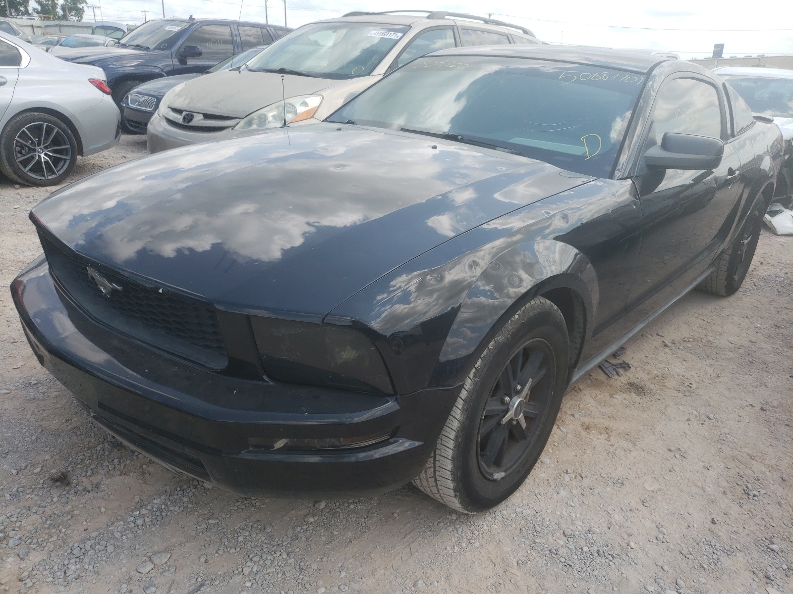 Photo 2 from auction – 2007 FORD MUSTANG with VIN 1ZVFT80N375305322