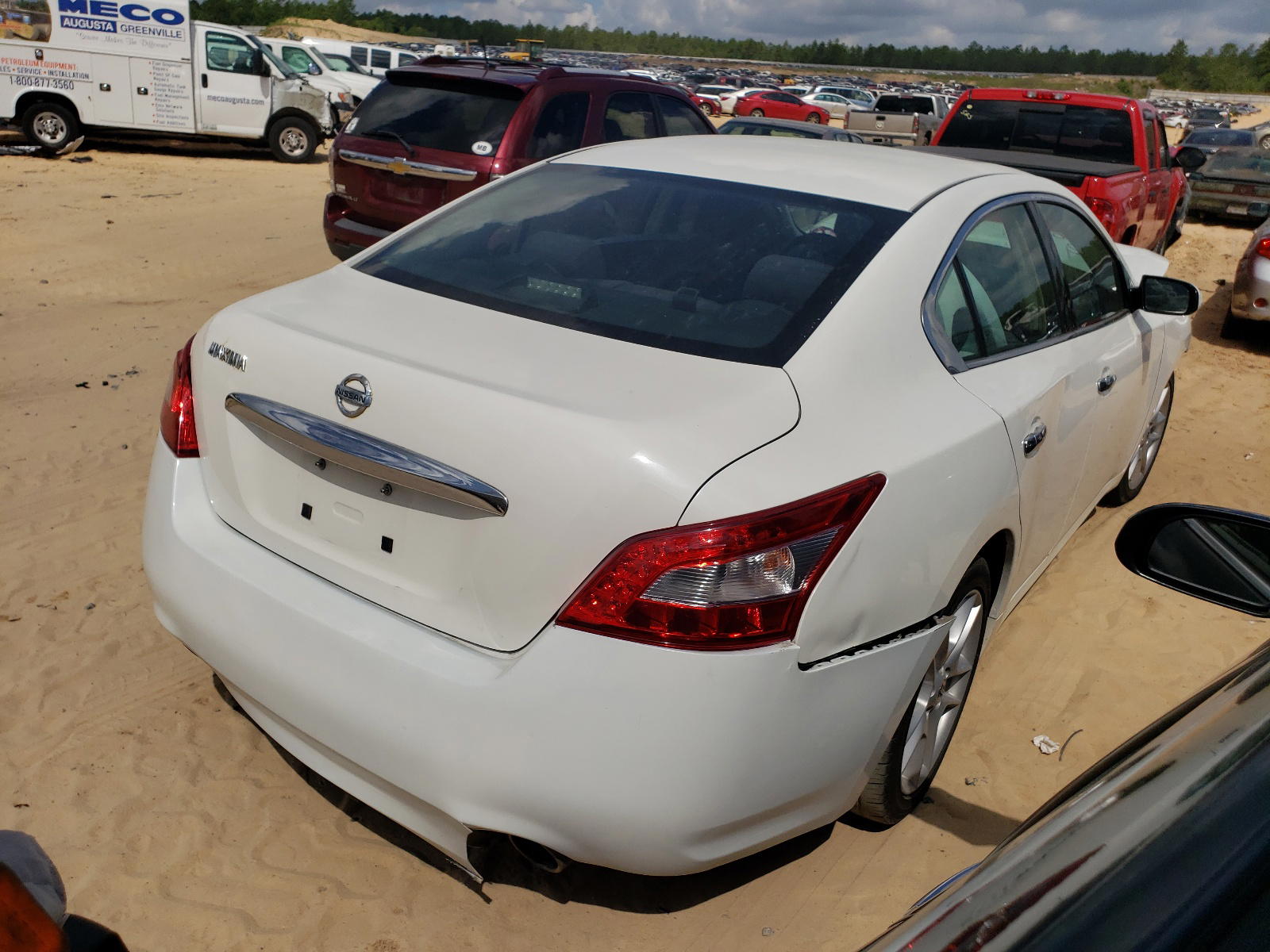 Photo 4 from auction – 2011 NISSAN MAXIMA S with VIN 1N4AA5AP3BC824964