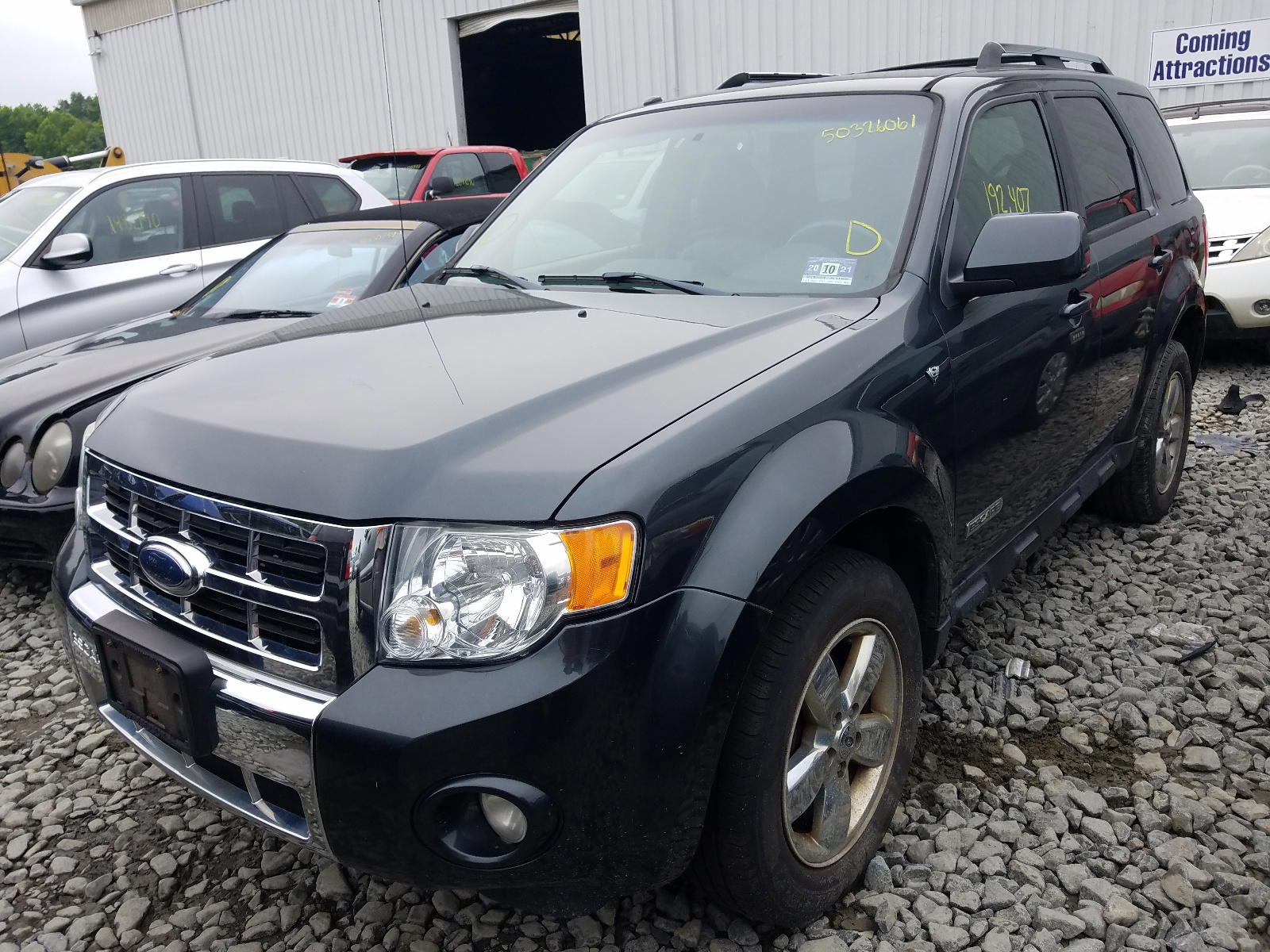 Photo 2 from auction – 2008 FORD ESCAPE LIM with VIN 1FMCU94128KE51323