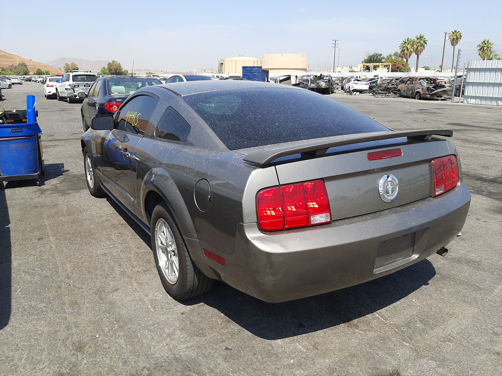 Photo 3 from auction – 2005 FORD MUSTANG with VIN 1ZVFT80N255122281