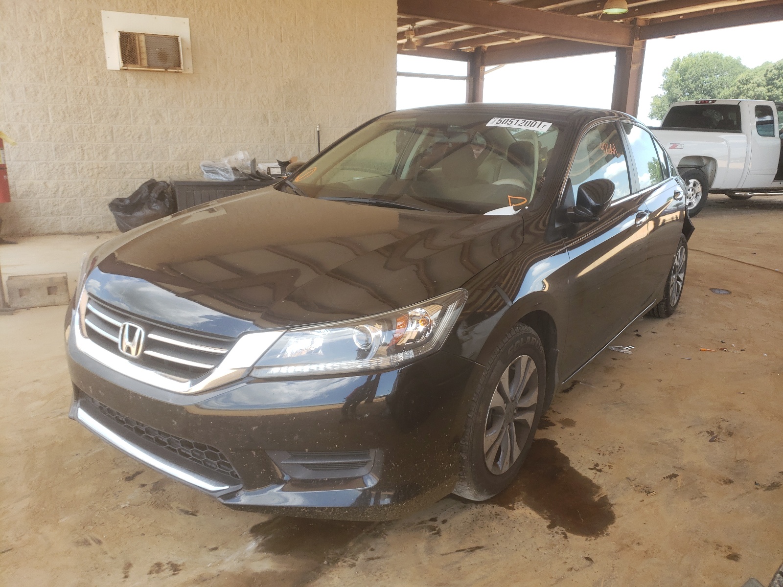 Photo 2 from auction – 2015 HONDA ACCORD LX with VIN 1HGCR2F30FA168340